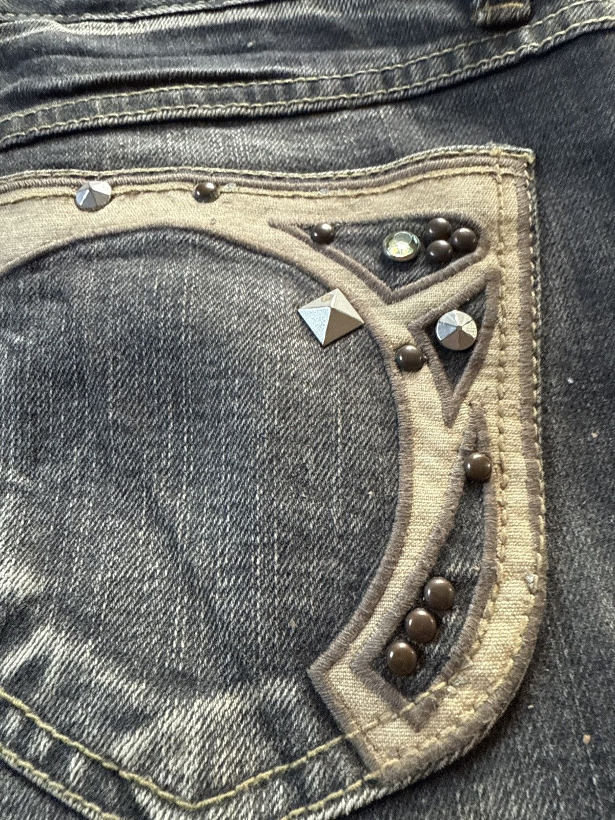 GOSTAR DE FUGA Gostar De Fuga Style Studded Embellished Flared Jeans Size US 27 - 16 Thumbnail