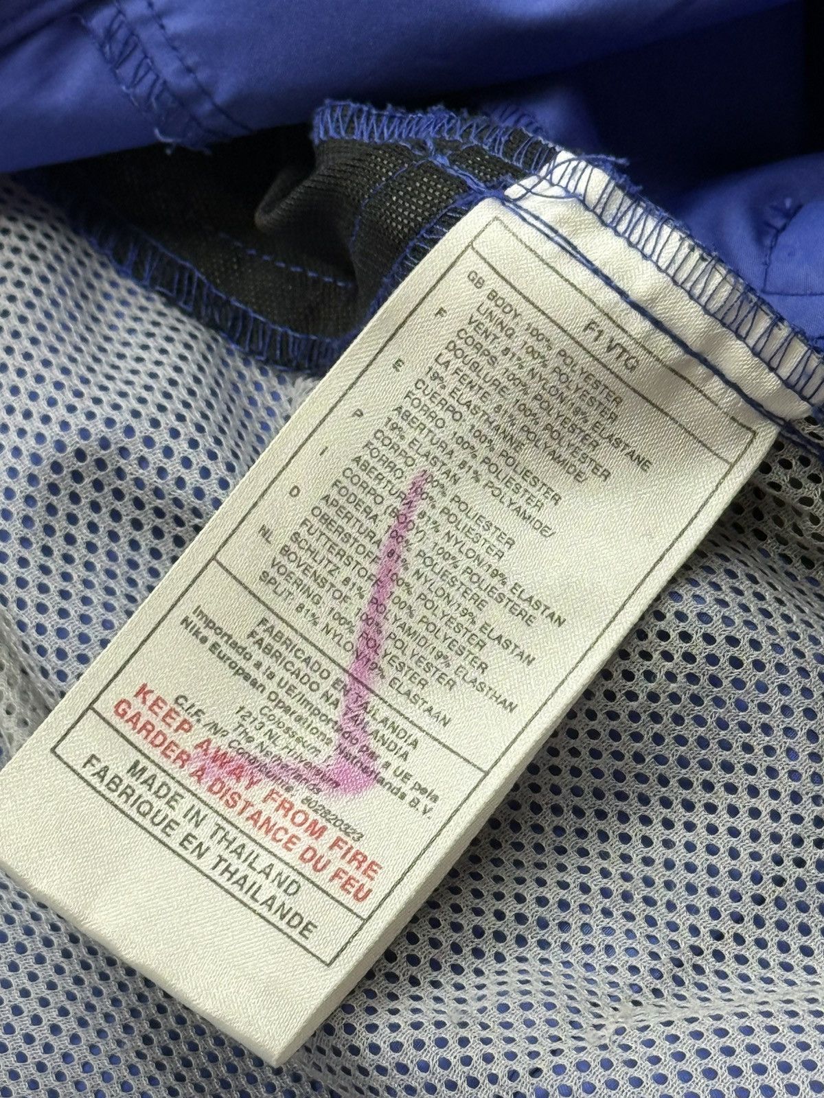 Nike 00s Nike Clima-Fit Ventilated Reflective Jacket Lilac/Blue Size US XL / EU 56 / 4 - 13 Thumbnail