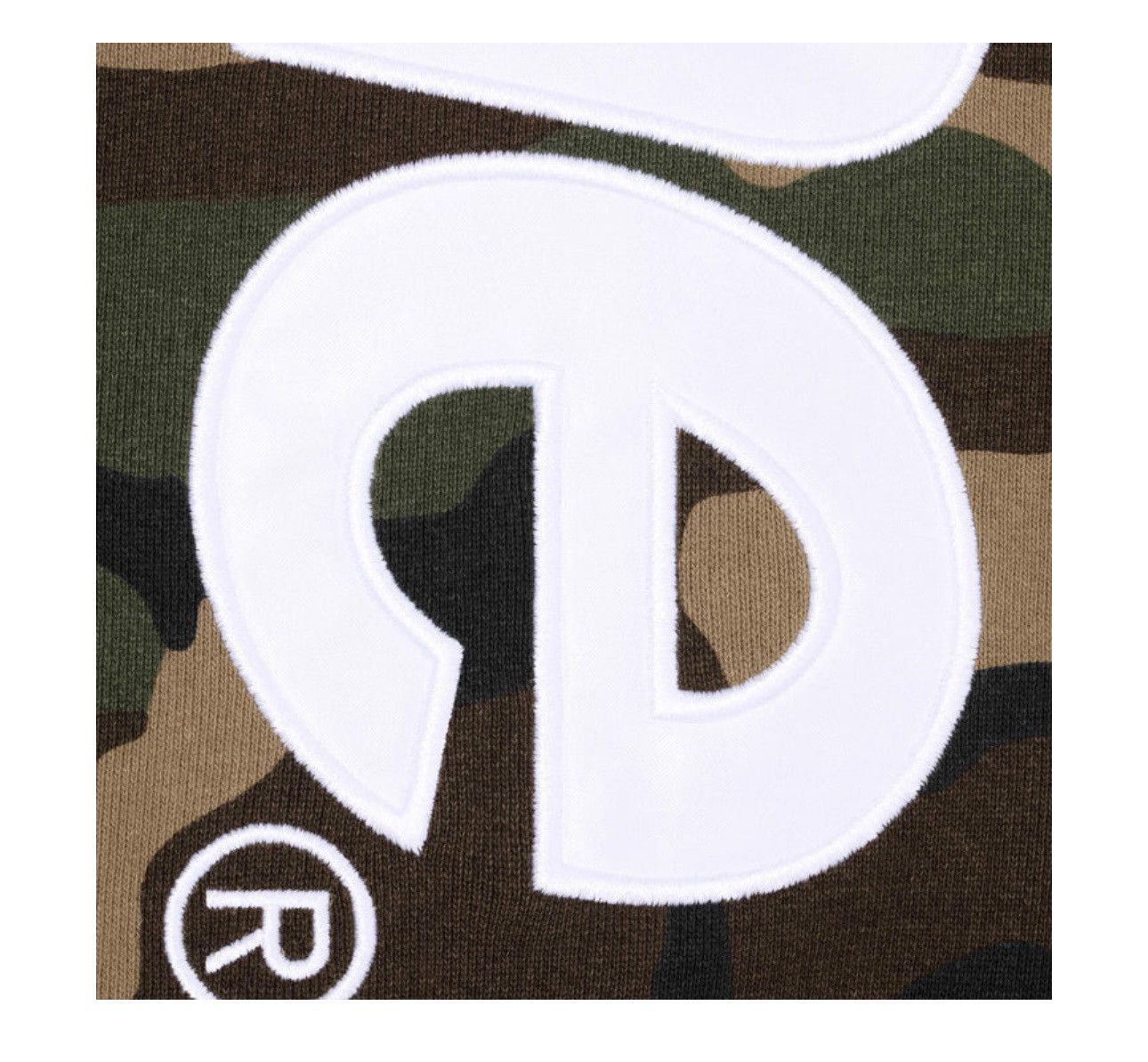 Supreme Supreme Satin Appliqué Hooded Sweatshirt Camo Medium Size US M / EU 48-50 / 2 - 3 Thumbnail