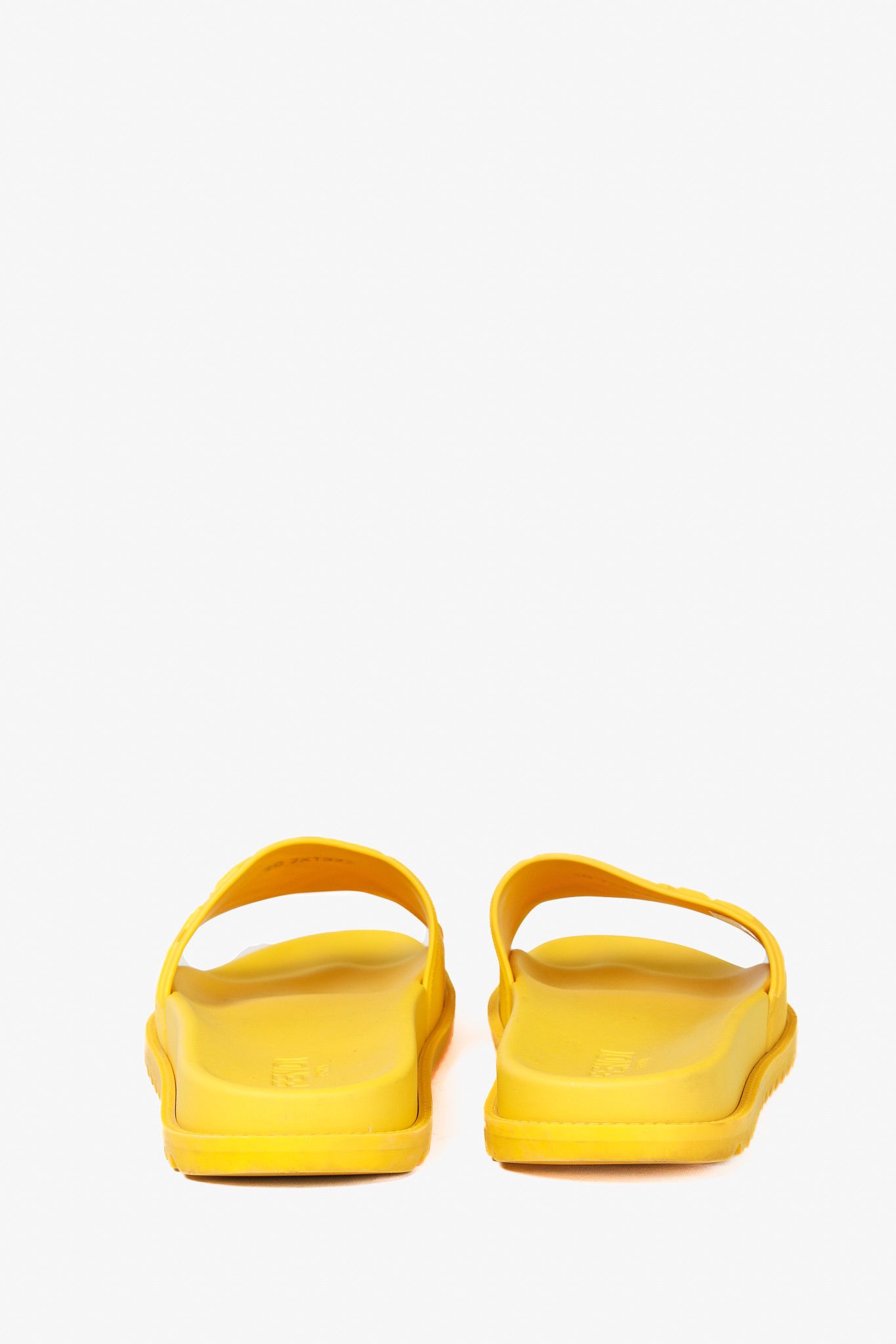 Fendi Fendi FF Logo Rubber Beach Slip-On Slides in Yellow Size US 10 / EU 43 - 4 Thumbnail