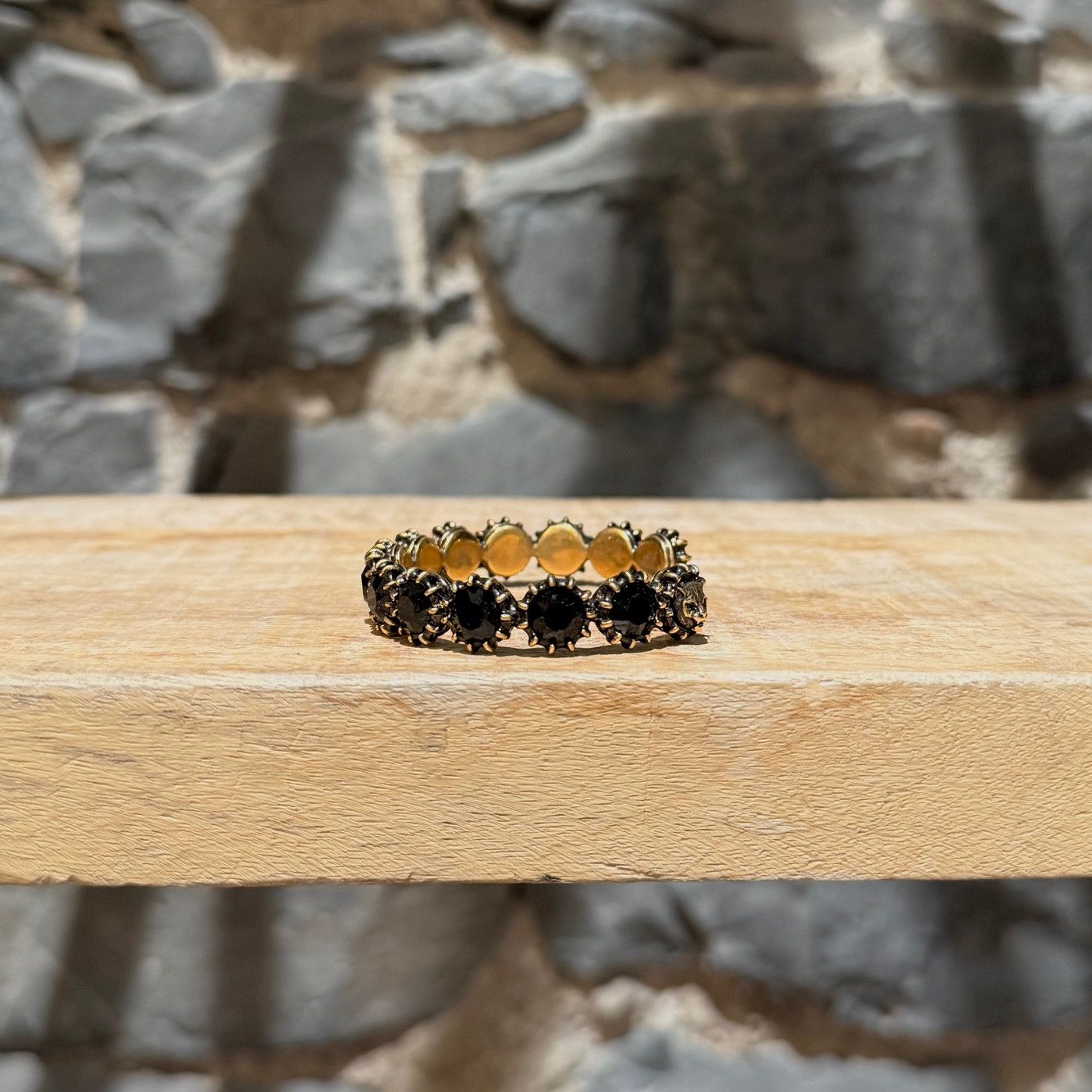 Gucci Gucci Crystal Black Stones Cuff Feline Bracelet - Size 16 Size ONE SIZE - 4 Thumbnail