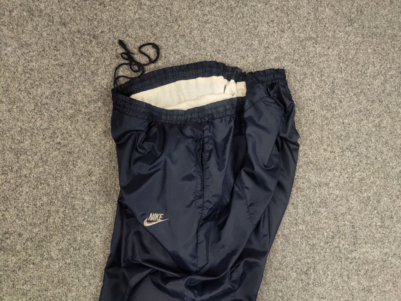 Nike Vintage 90s Nike Navy Nylon Track Pants Y2K Rare Retro Hype Size US 36 / EU 52 - 12 Thumbnail