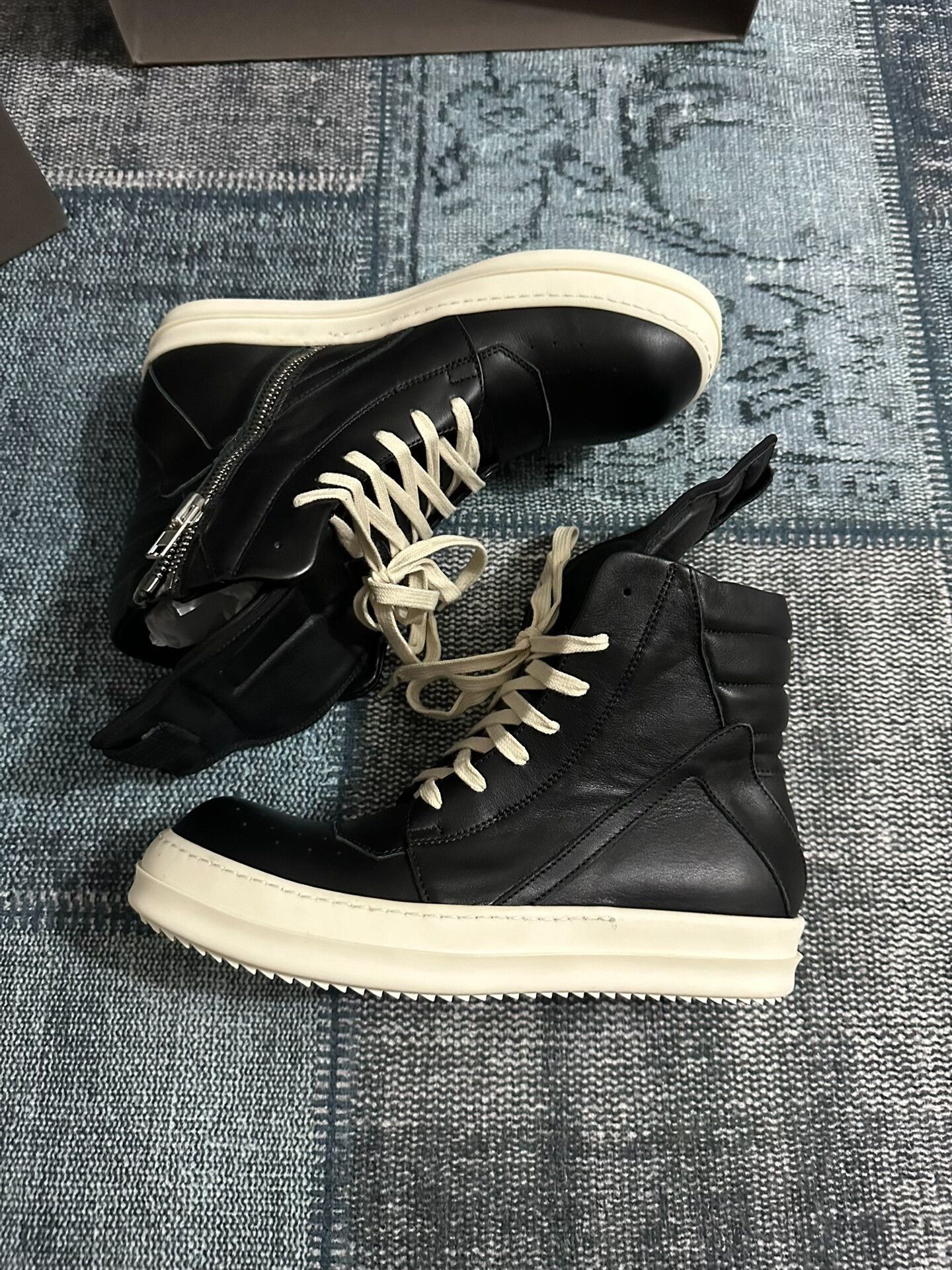 Rick Owens Rick Owens Inverted Triangle Shoes Size 40 Size US 7 / EU 40 - 1 Thumbnail