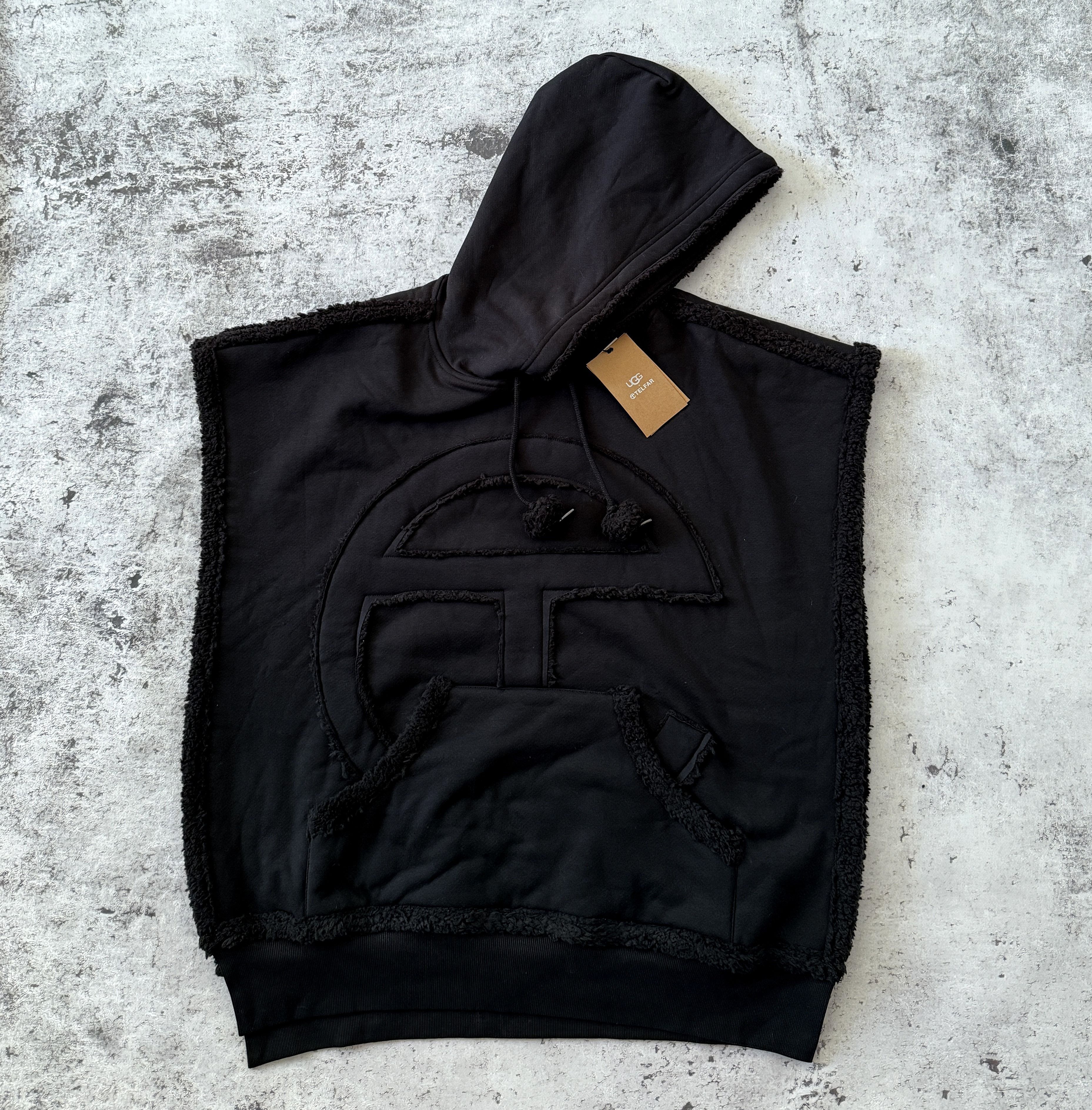 Ugg UGG X Telfar Sideless Hoodie BLACK SIZE M \ L Size M / US 6-8 / IT 42-44 - 1 Thumbnail