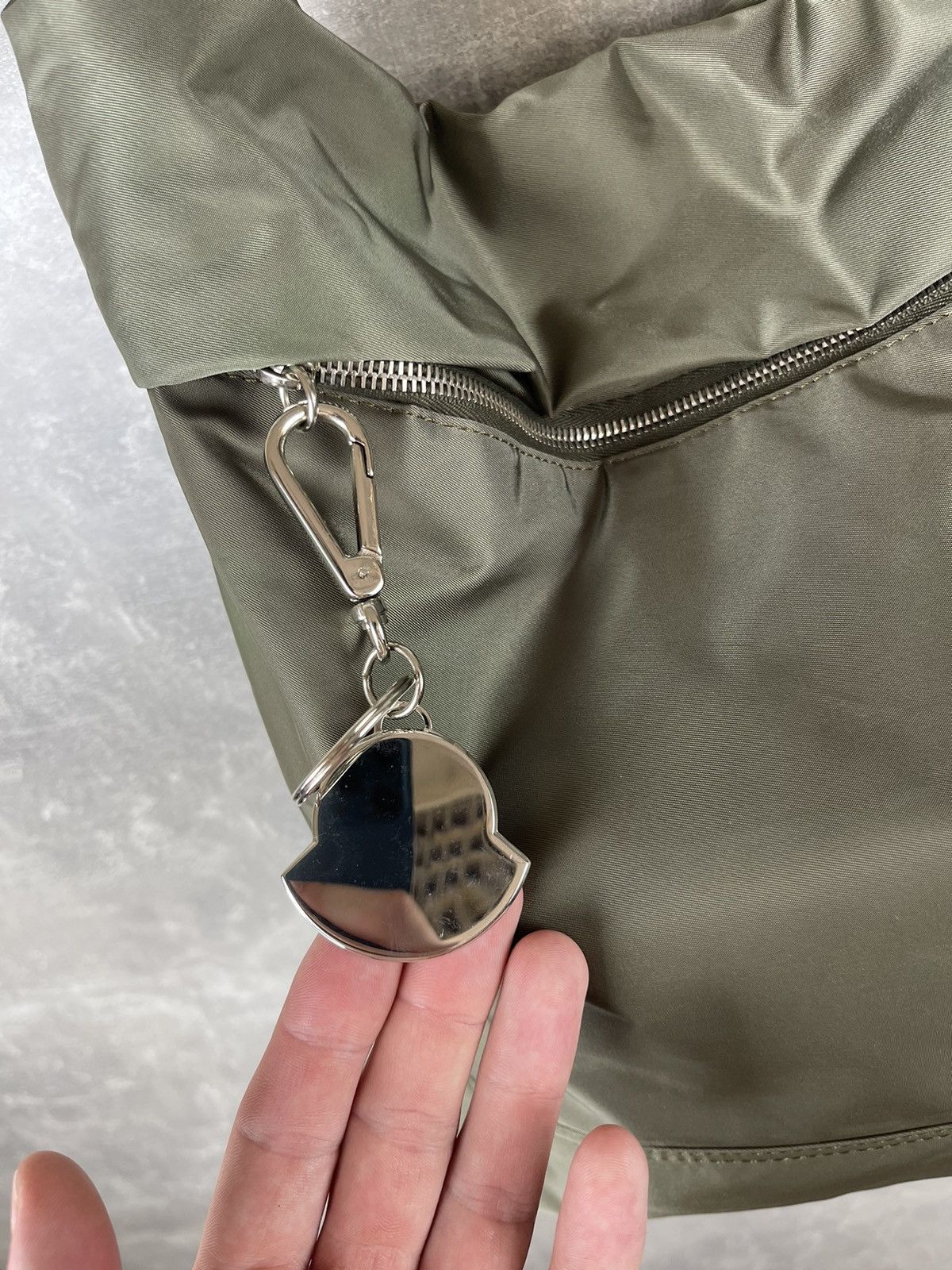 Moncler × Vintage Moncler "à Porter" Green Nylon Convertible Backpack Tote Bag Size ONE SIZE - 7 Thumbnail