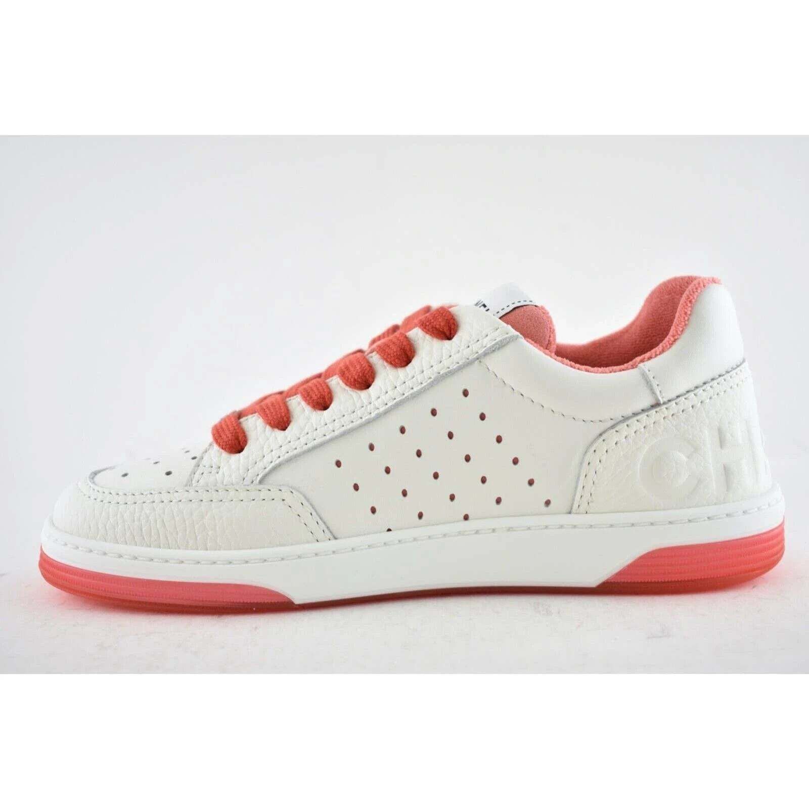 Chanel 22P Leather CC Logo Flat Lace Up Runner Trainer Sneaker 37.5 Size US 7.5 / IT 37.5 - 8 Thumbnail