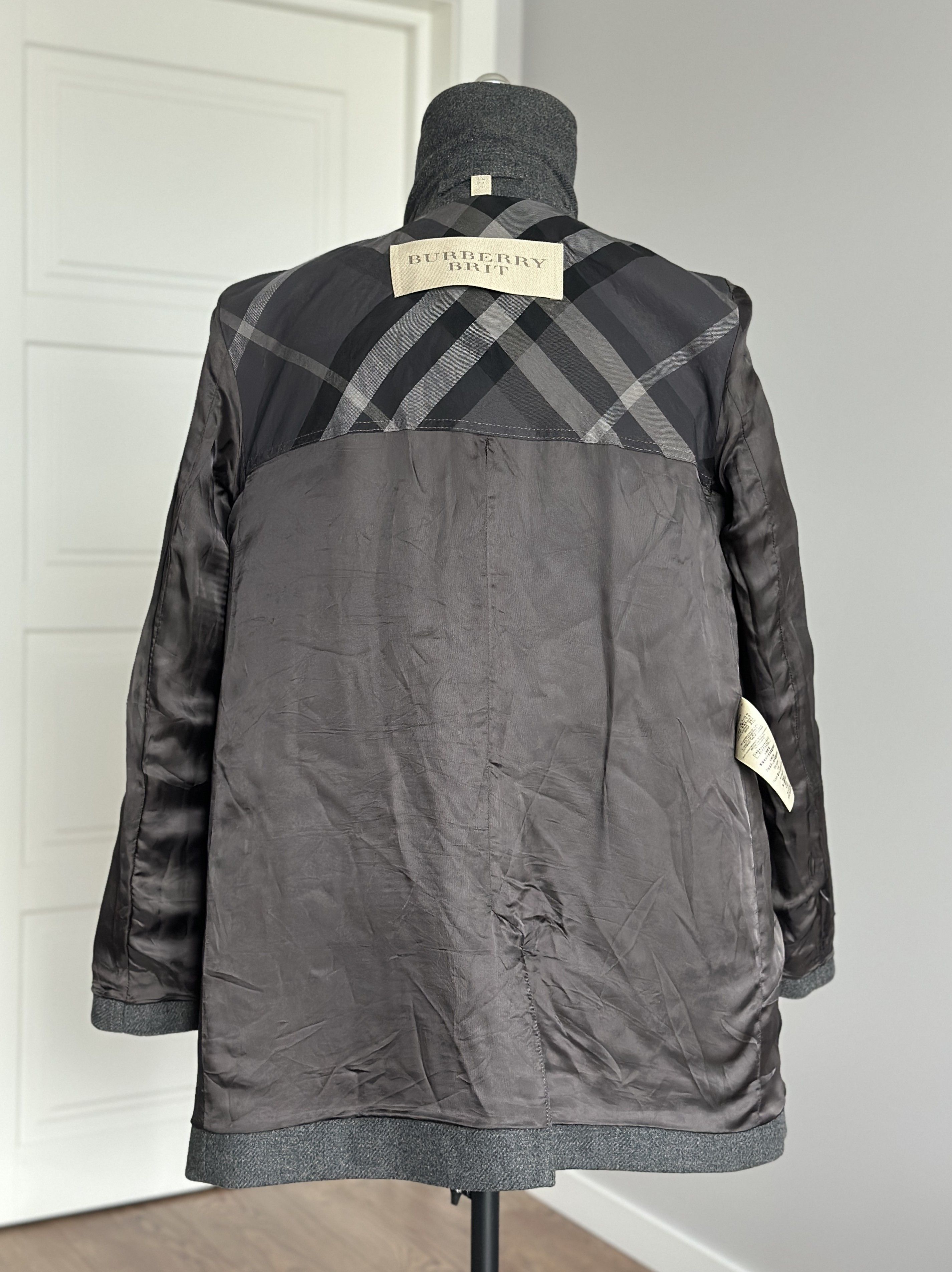 Burberry BURBERRY BRIT Women's Wool Coat Grey UK14 US12 ITA48 GER42 Size L / US 10 / IT 46 - 15 Thumbnail