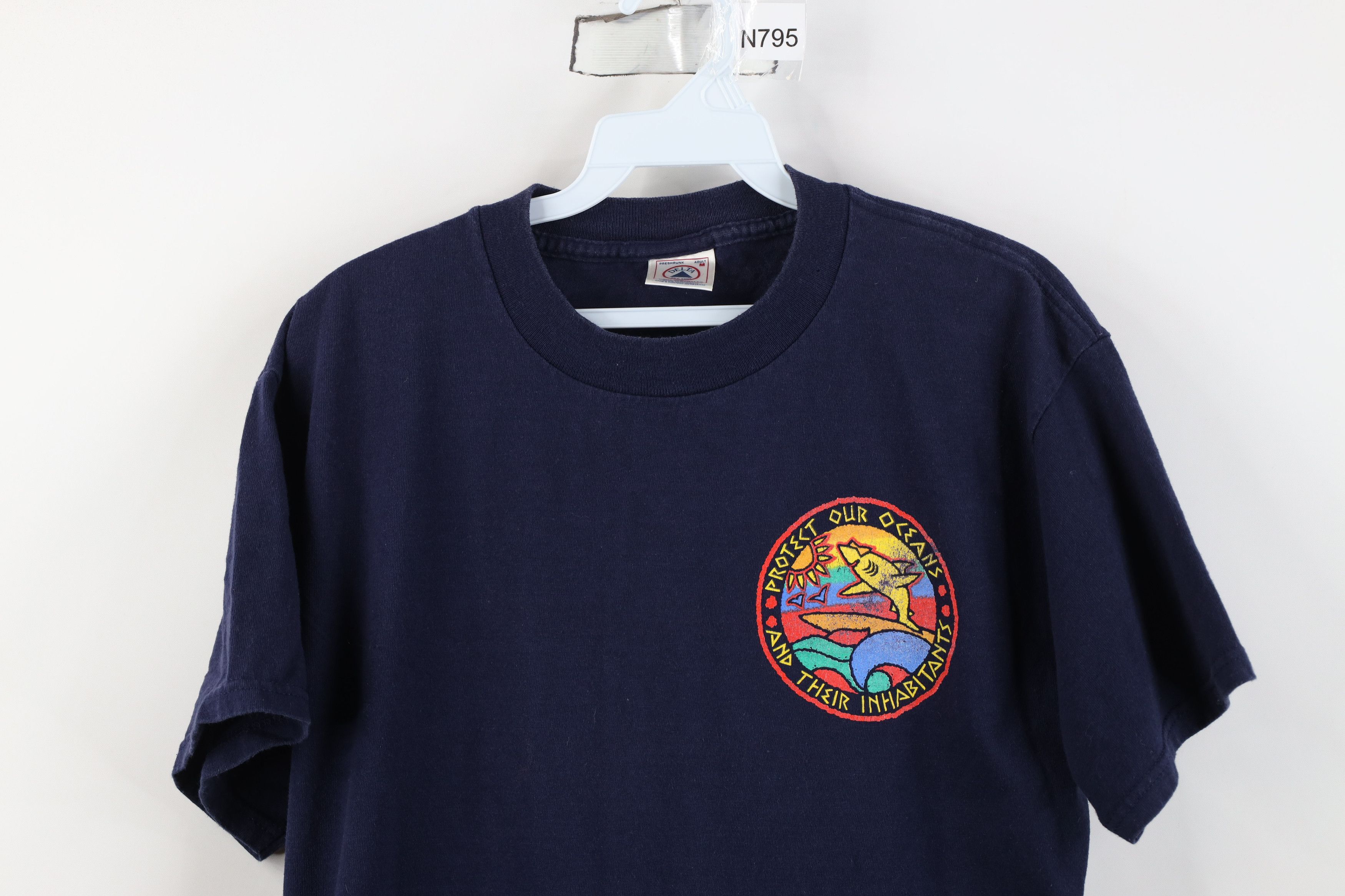 Vintage Vintage 90s Streetwear Our Oceans Shark Earth Day T-Shirt Size US M / EU 48-50 / 2 - 2 Thumbnail