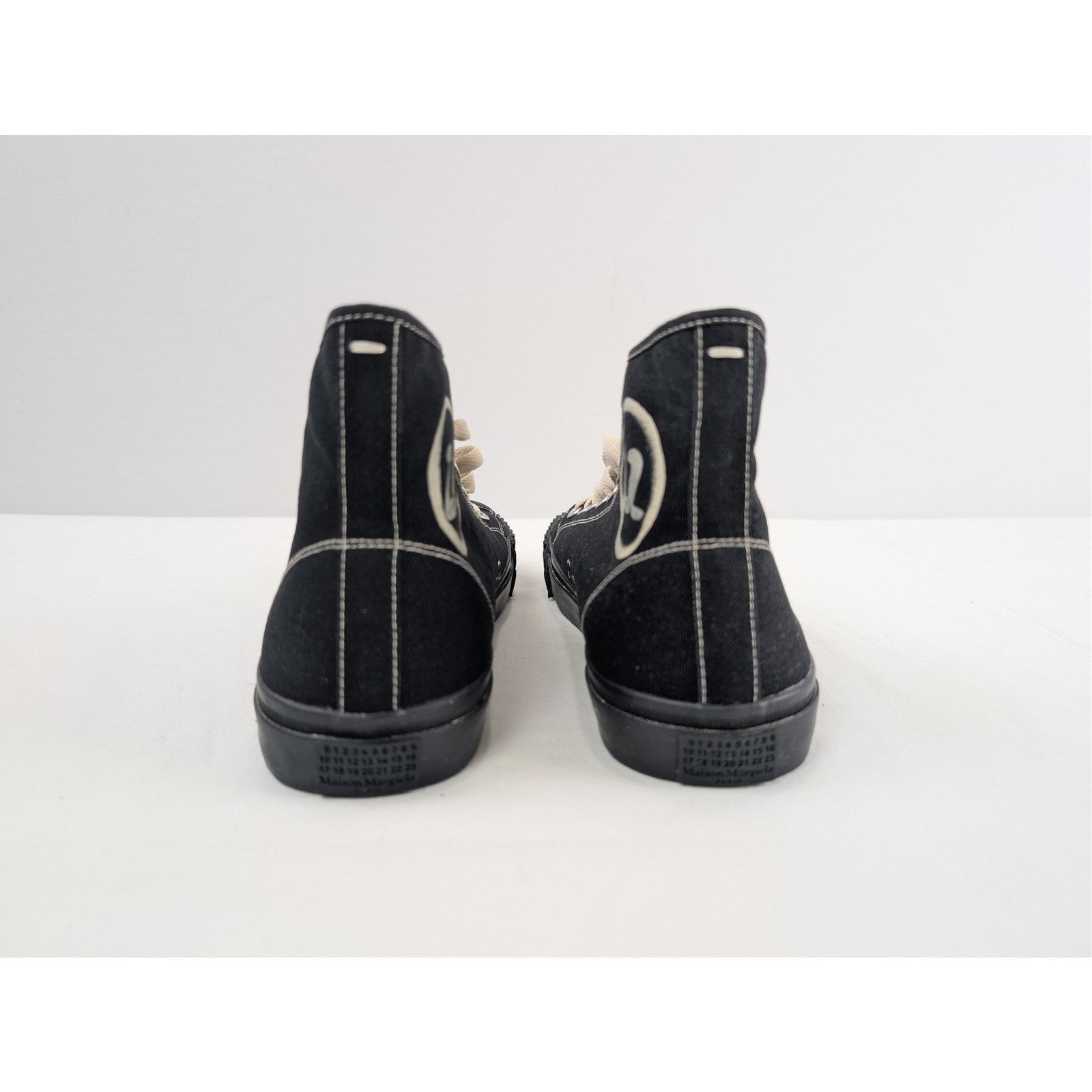 Maison Margiela o1rshd1 Q:2 / Tabi High Top Sneakers in Black/Beige Size US 10.5 / EU 43-44 - 11 Thumbnail