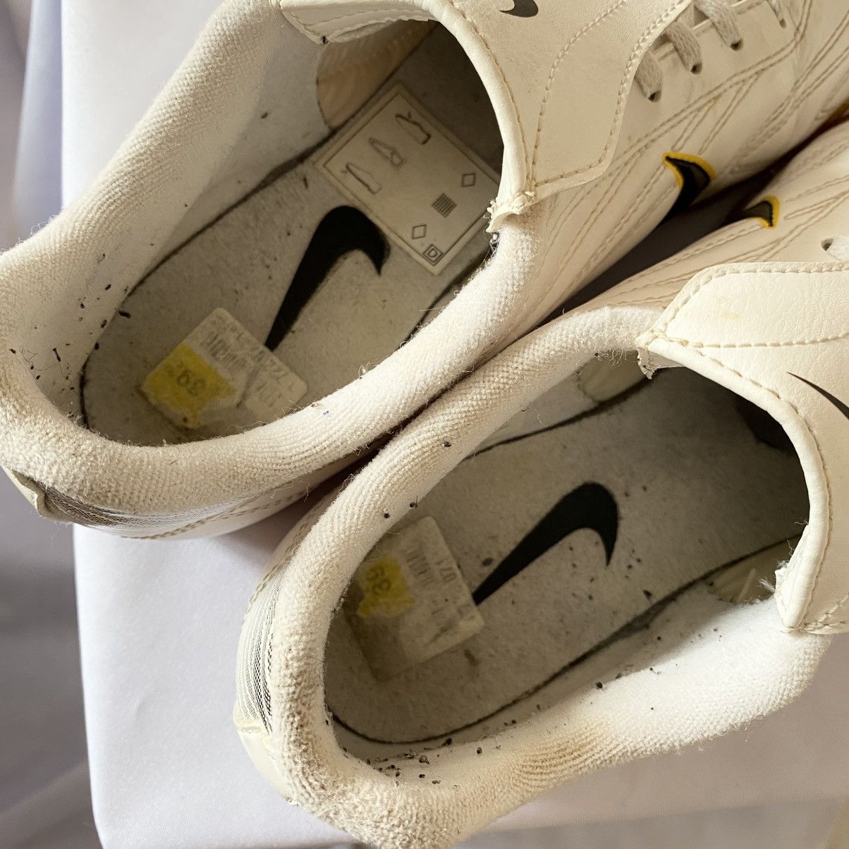 Japanese Brand × Nike × Vintage 00s Nike White SpeedCat Jil Sander Style Vintage Shoes Size US 9 / EU 42 - 7 Thumbnail