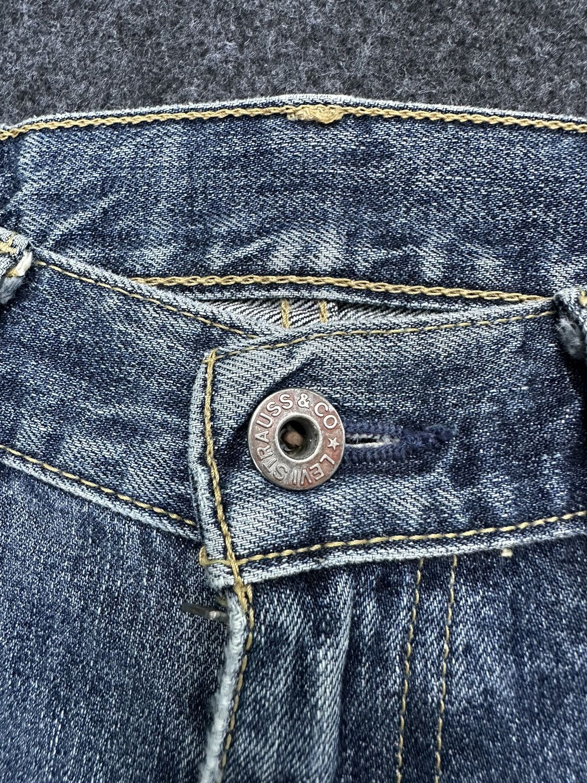 Levi's Vintage Levi’s 503 Japan Distressed Denim 30x30 D14 Size US 30 / EU 46 - 6 Thumbnail