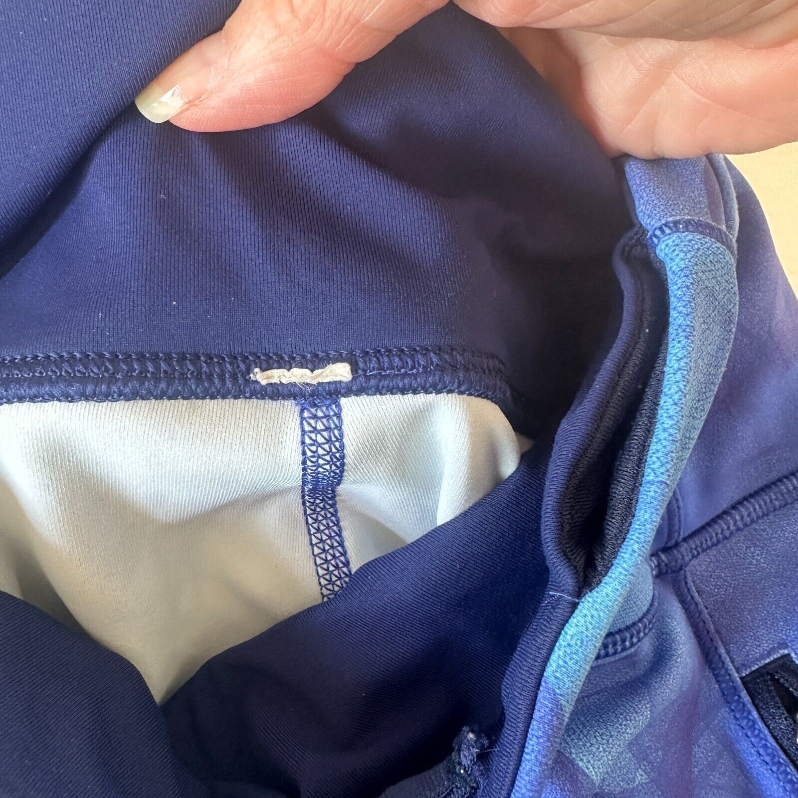 Lululemon Lululemon Blue Run It Out High Waist Midnight Yoga Zip Pant Size 27" / US 4 / IT 40 - 11 Thumbnail