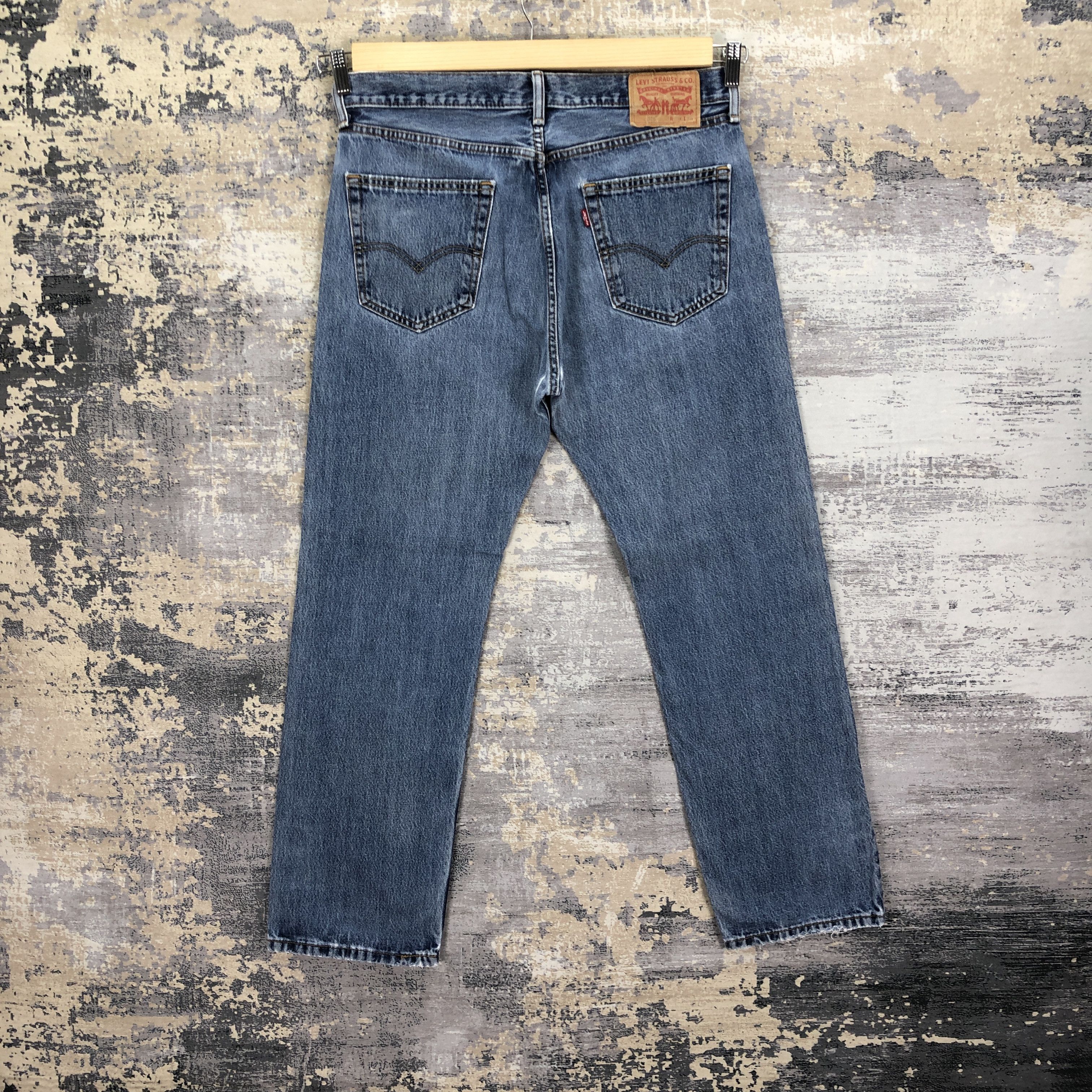Levi's Vintage Levis 505 Jeans Ripped Levi's Stonewash Faded Denim Size US 34 / EU 50 - 2 Thumbnail