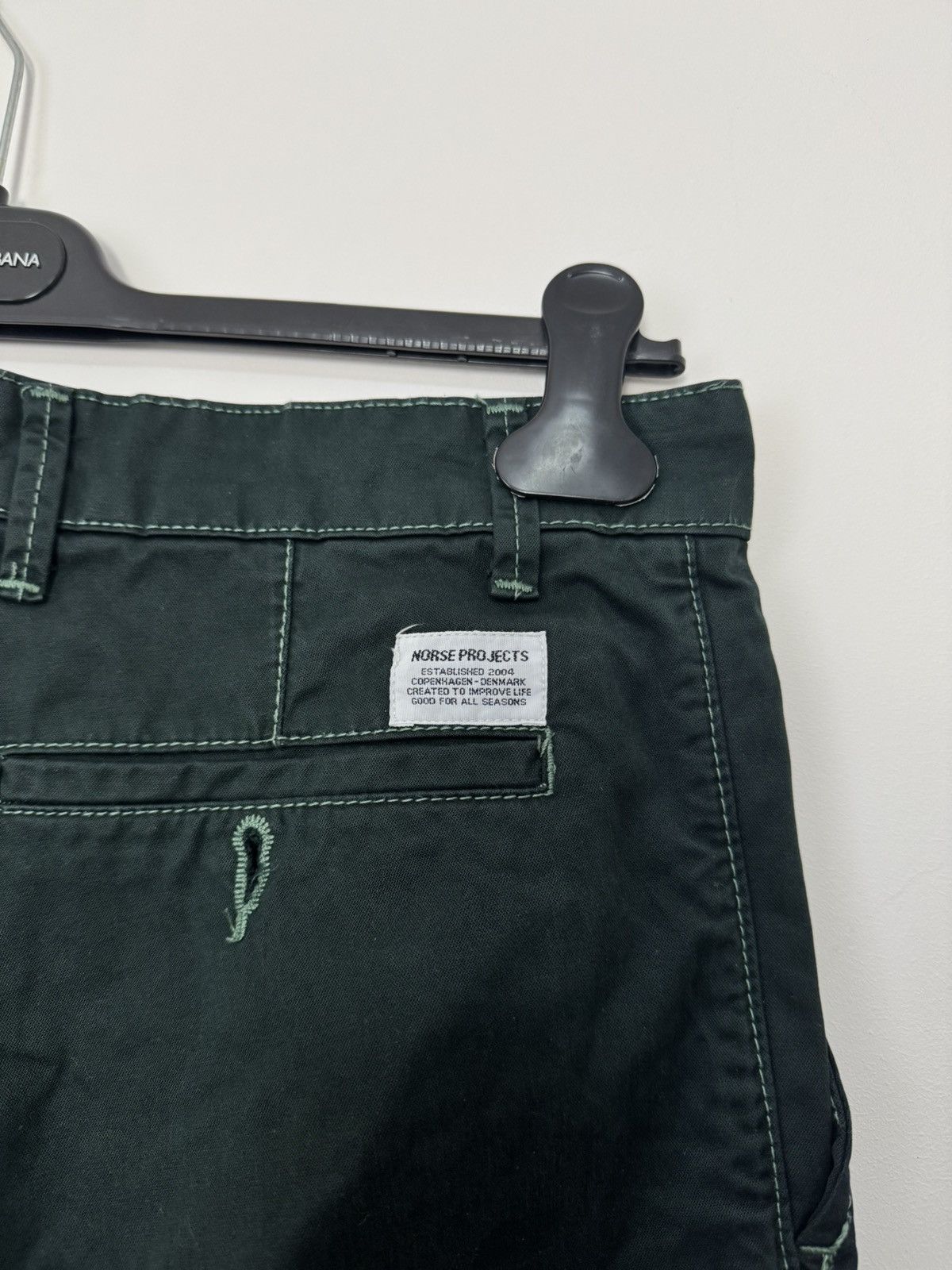 Norse Projects norse projects aros heavy green pants pocket logo Size US 32 / EU 48 - 5 Thumbnail