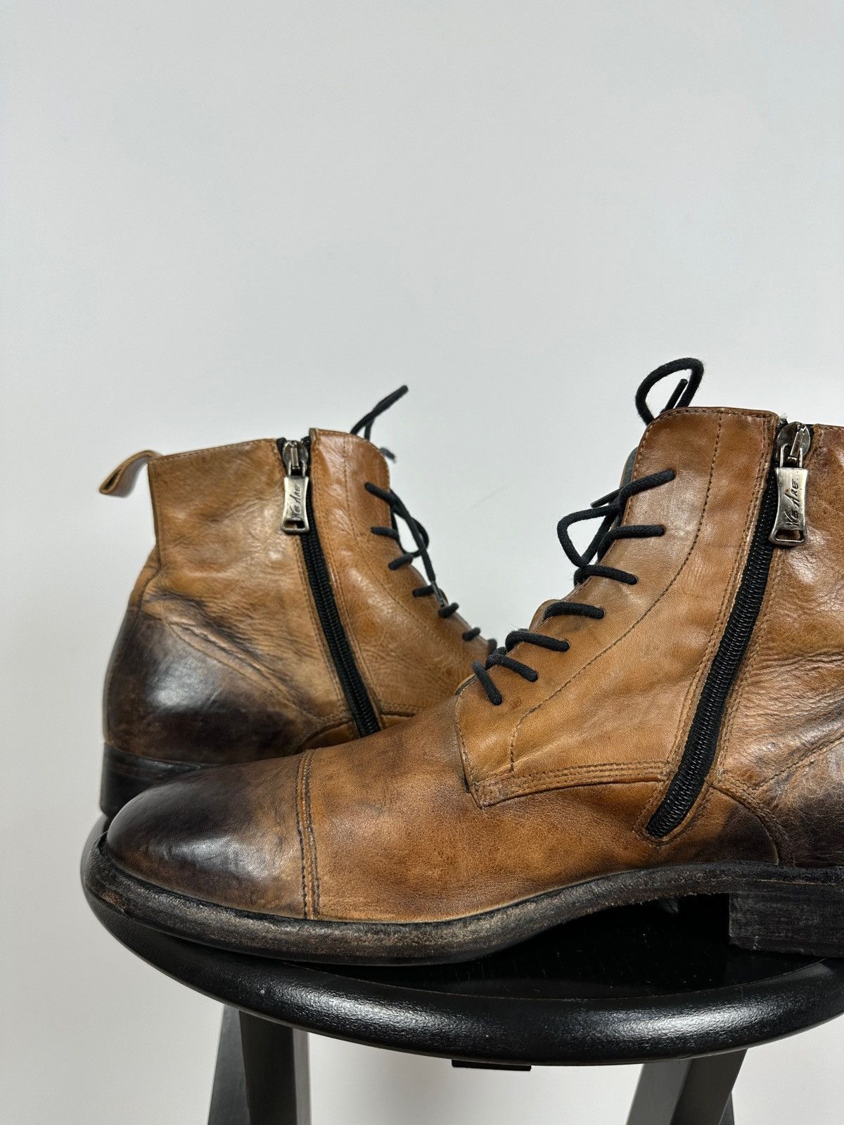 Vintage We Are The Original Hand Craft Leather Ankle Boots Size US 8 / EU 41 - 19 Thumbnail
