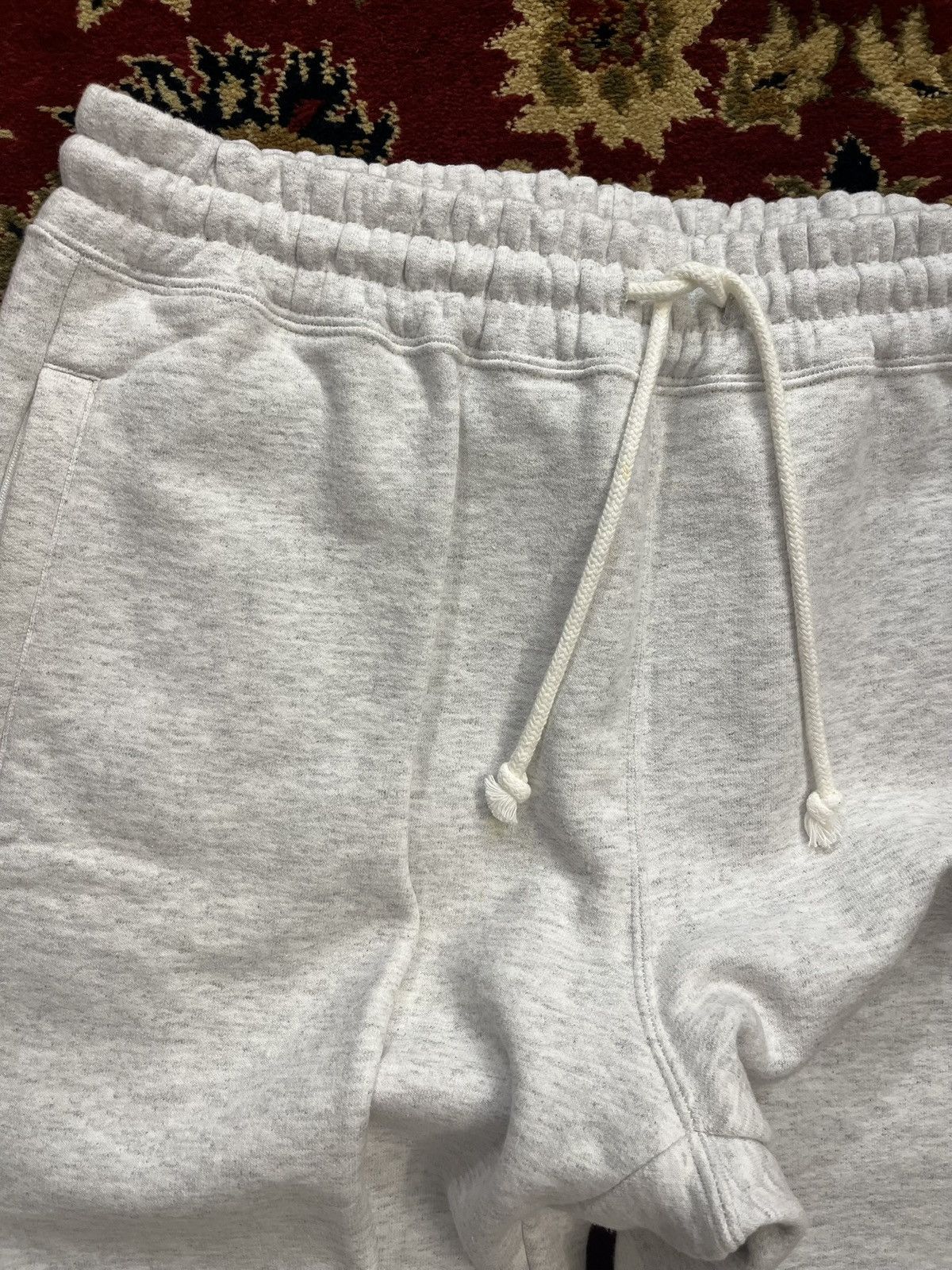 Kith × Vogue Kith X Russel Athletics X Vogue Williams Miami Sweatpants Size US 31 - 4 Thumbnail