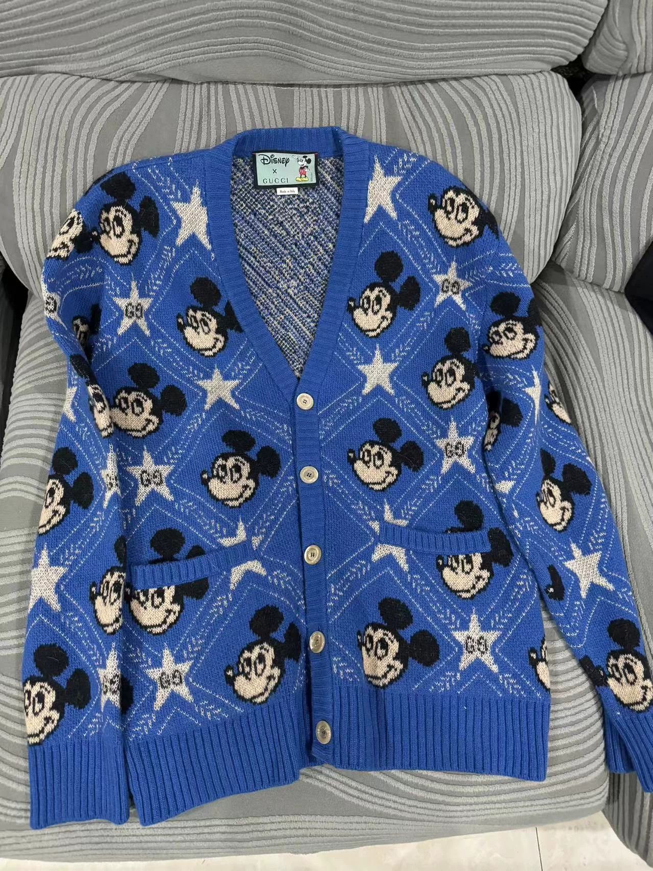 Gucci Gucci Mickey Mouse Cardigan New Authentic Size US S / EU 44-46 / 1 - 1 Thumbnail