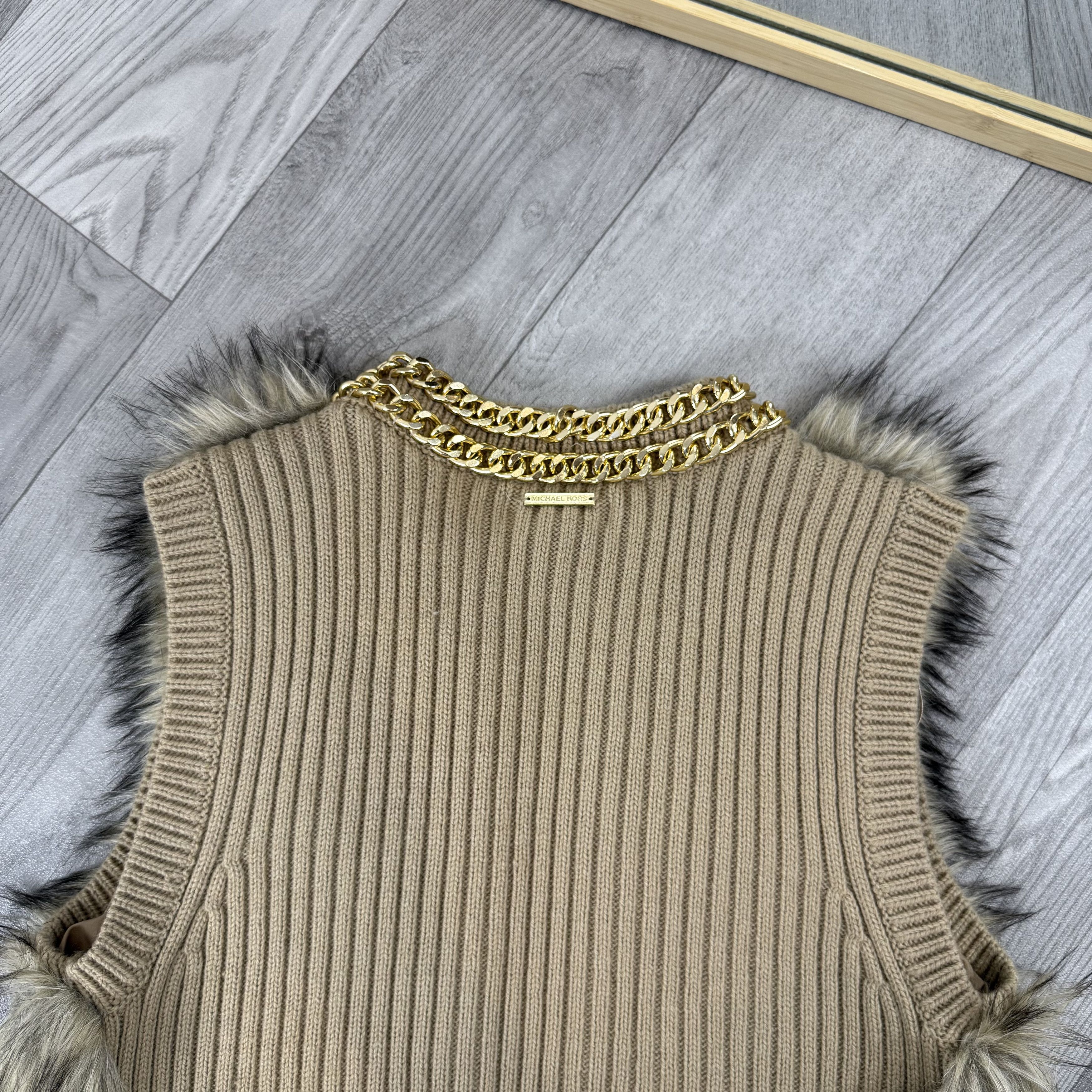 Michael Kors Michael Kors Coyote Faux Fur Vest Jacket Size M / US 6-8 / IT 42-44 - 4 Thumbnail