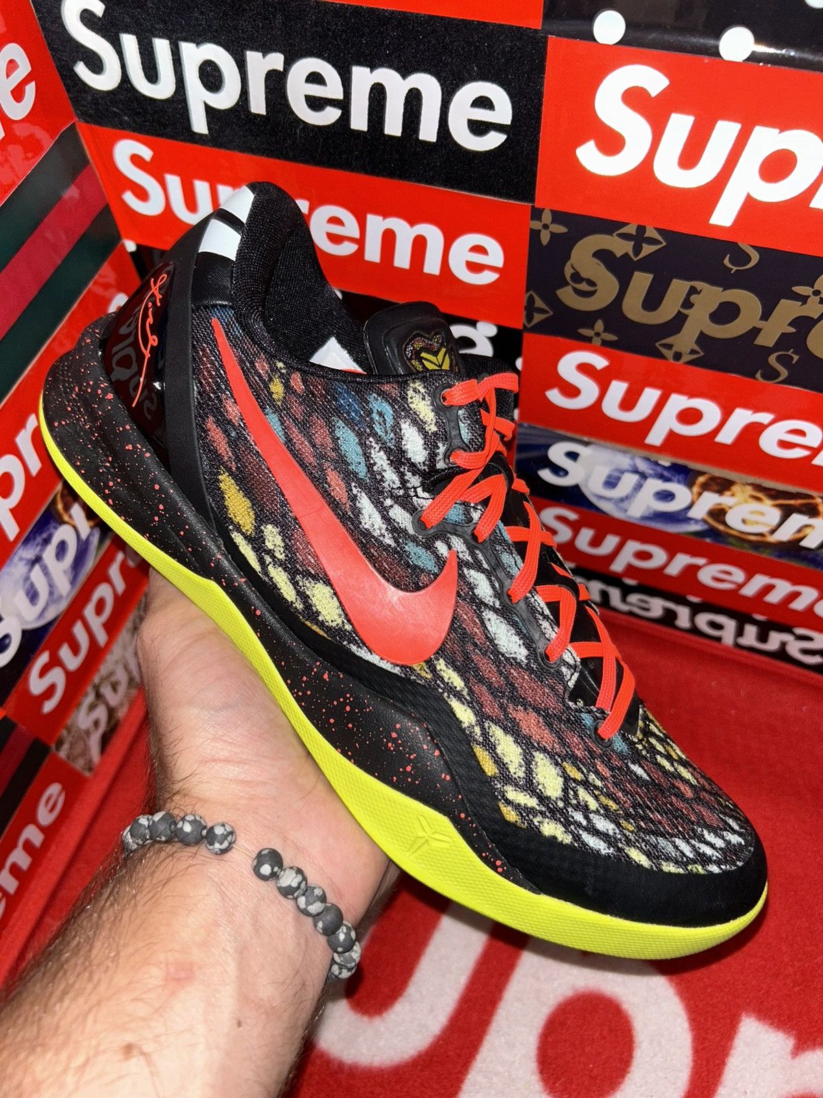 Nike Nike Kobe 8 GC 'Christmas' 555286-060 size 10 XDR WITH BOX Size US 10 / EU 43 - 9 Thumbnail