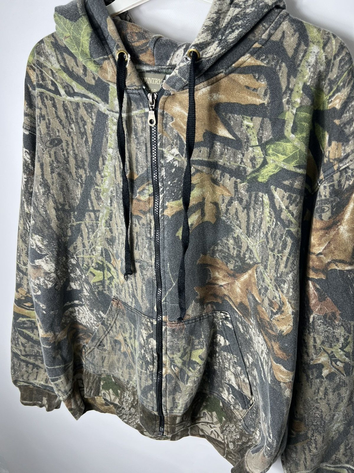 Realtree Vintage streetwear 90s Realtree Camo Mossy oak Zip Up Hoodie Size US L / EU 52-54 / 3 - 2 Thumbnail