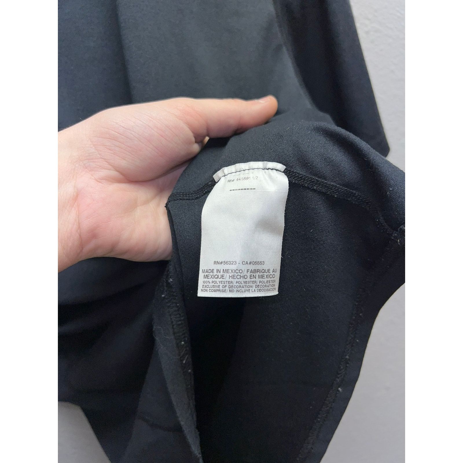 Nike Nike Dri Fit Black Shirt Mens Medium Activewear Active Top M Size US M / EU 48-50 / 2 - 5 Thumbnail