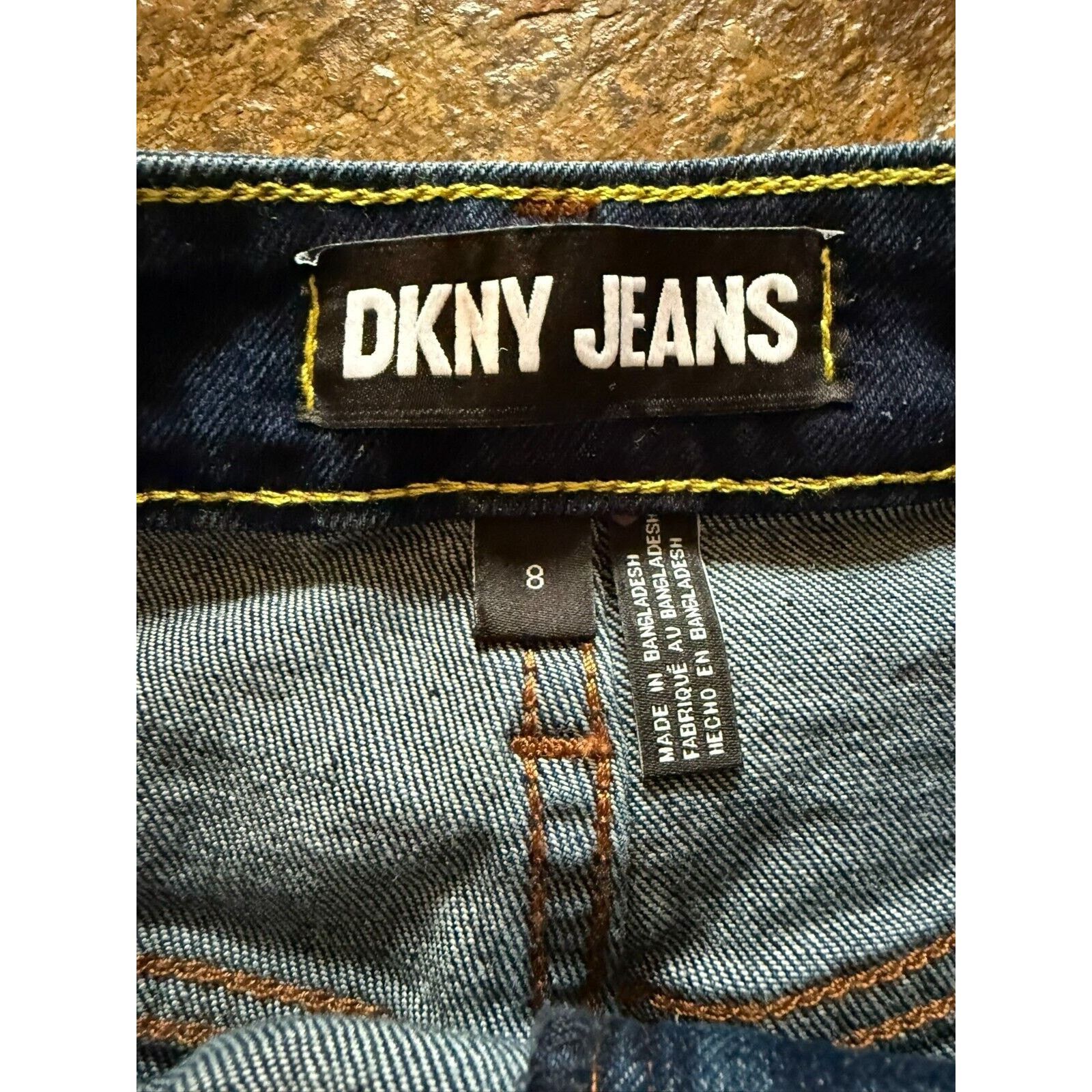 DKNY NWOT, DKNY Women's 17 inch Mid Rise Denim Skirt Size 8 Size 30" / US 8 / IT 44 - 3 Thumbnail