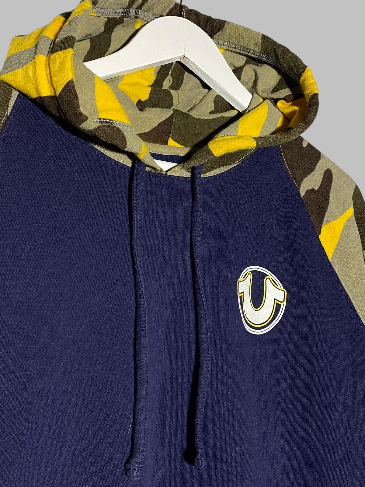 True Religion × Vintage Y2k True Religion Camouflage Hoodie Japanese Streetwear Size US L / EU 52-54 / 3 - 6 Thumbnail