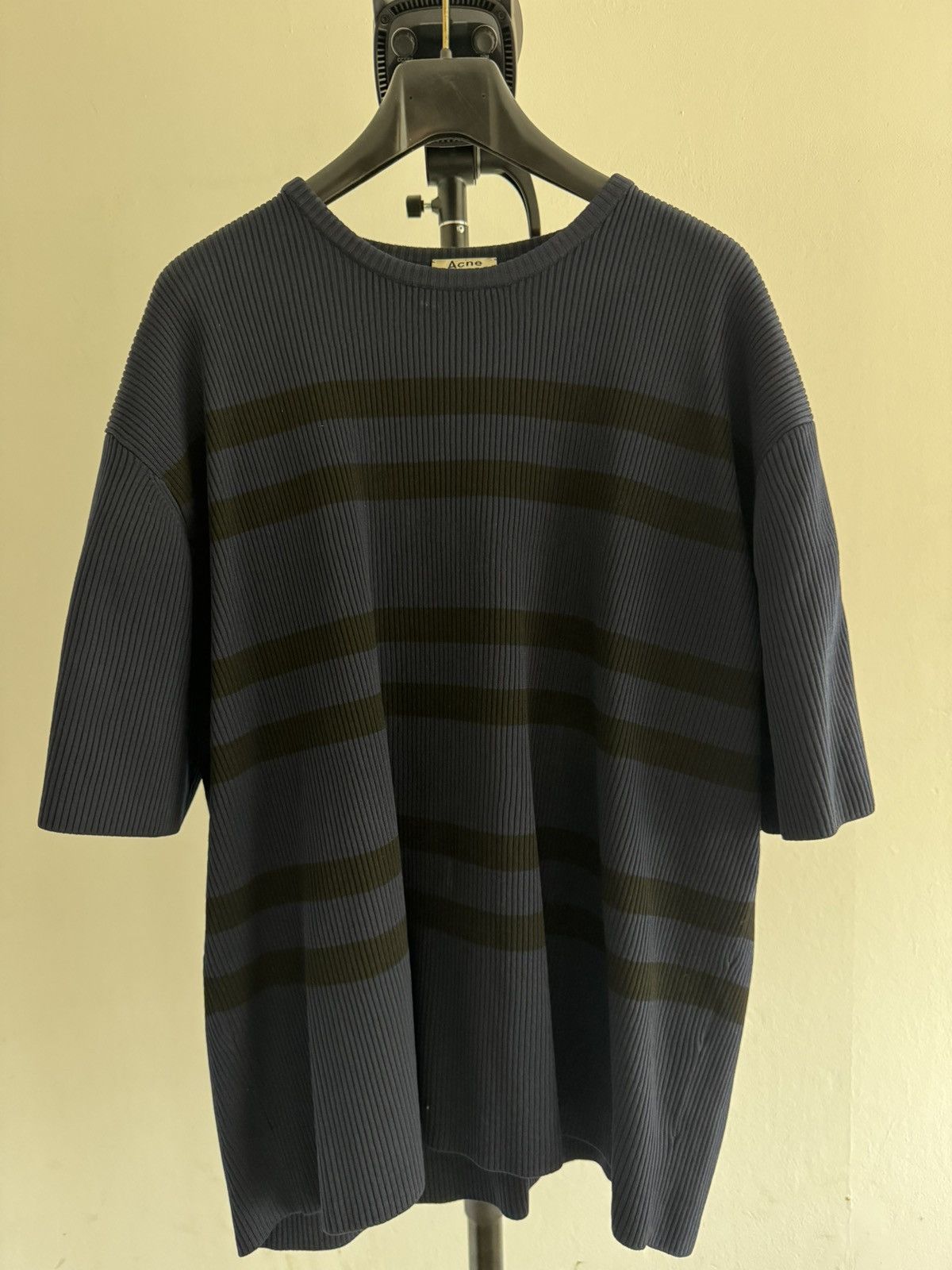Acne Studios Acne Studios Short Sleeved Sweater / Size XL Size US XL / EU 56 / 4 - 1 Thumbnail