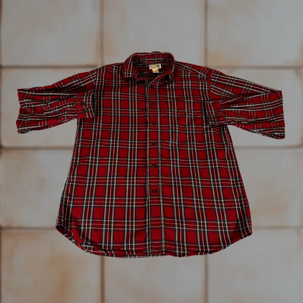 Vintage VINTAGE? LL Bean Flannel Shirt Mens M Red Plaid Button Long Sleeve Workwear Outdoor Size US M / EU 48-50 / 2 - 1 Thumbnail