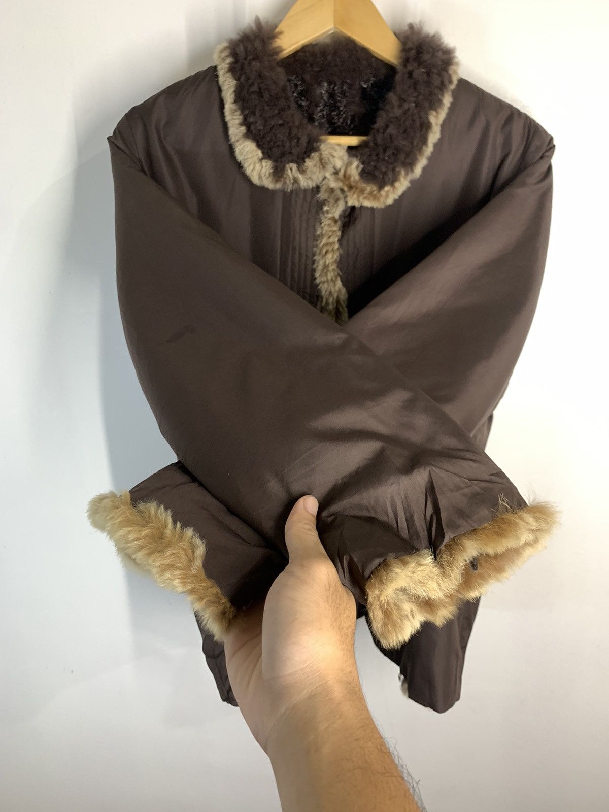 Other REVERSIBLE AUTHENTIC FUR JACKET NICE DESIGN Size US XL / EU 56 / 4 - 9 Thumbnail