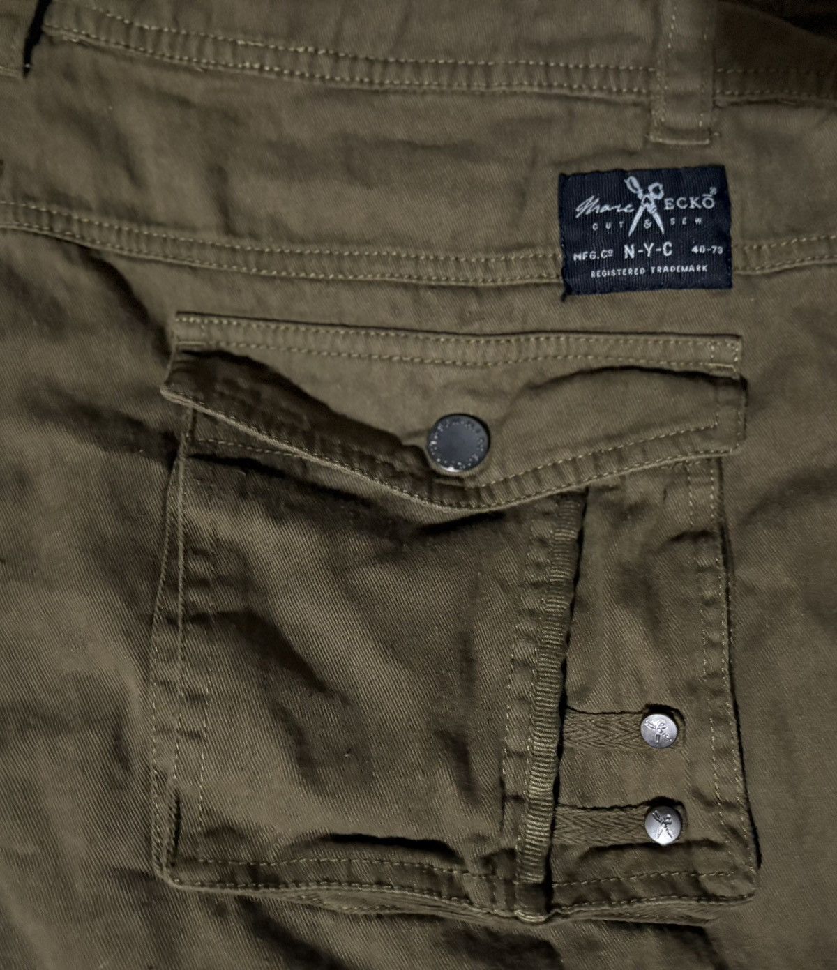 Marc Ecko × Vintage Baggy Mark Ecko Cut and Sew Cargo shorts Size US 36 / EU 52 - 3 Thumbnail