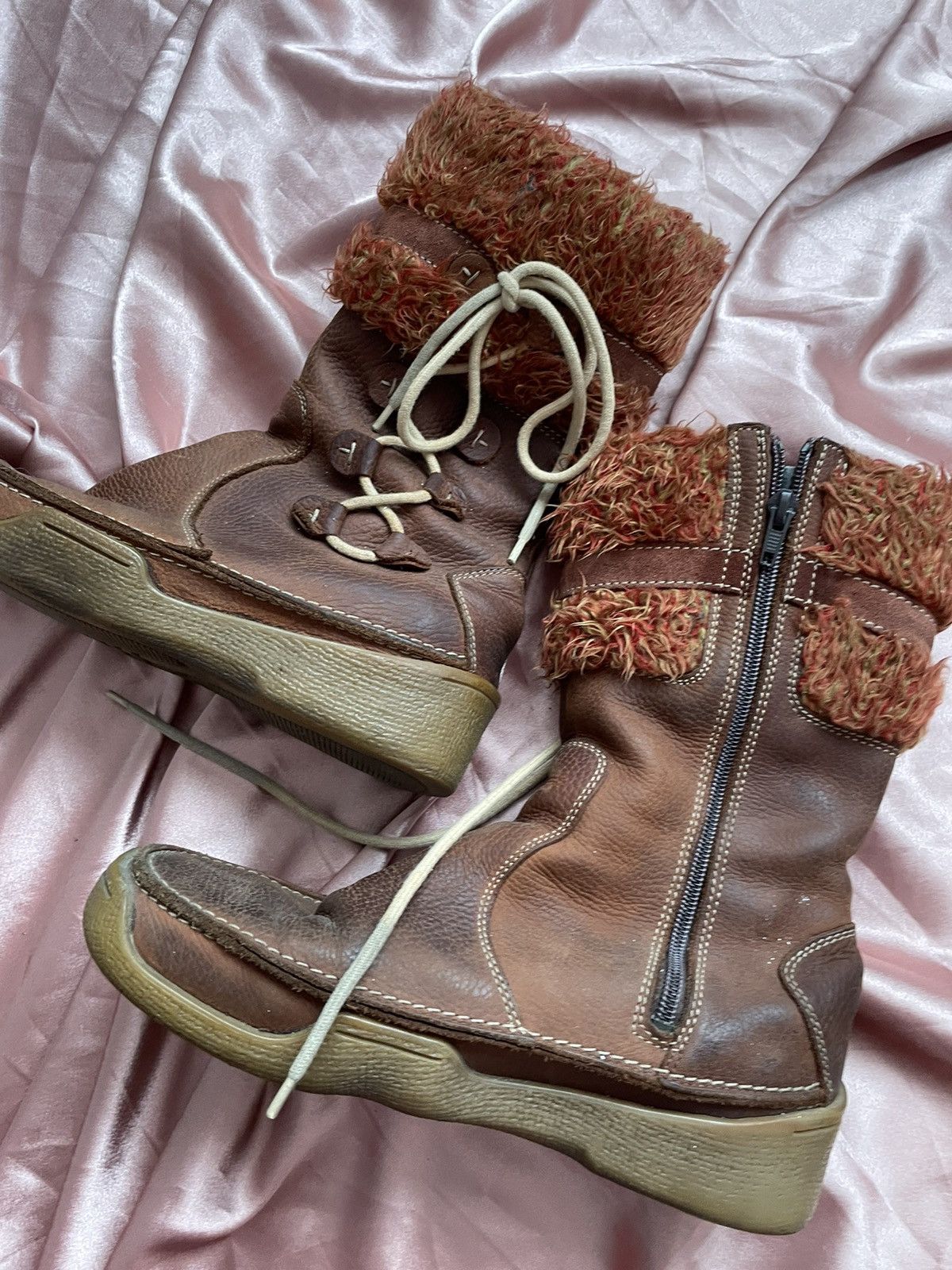 Vintage 00’s boots Size US 9 / IT 39 - 17 Thumbnail