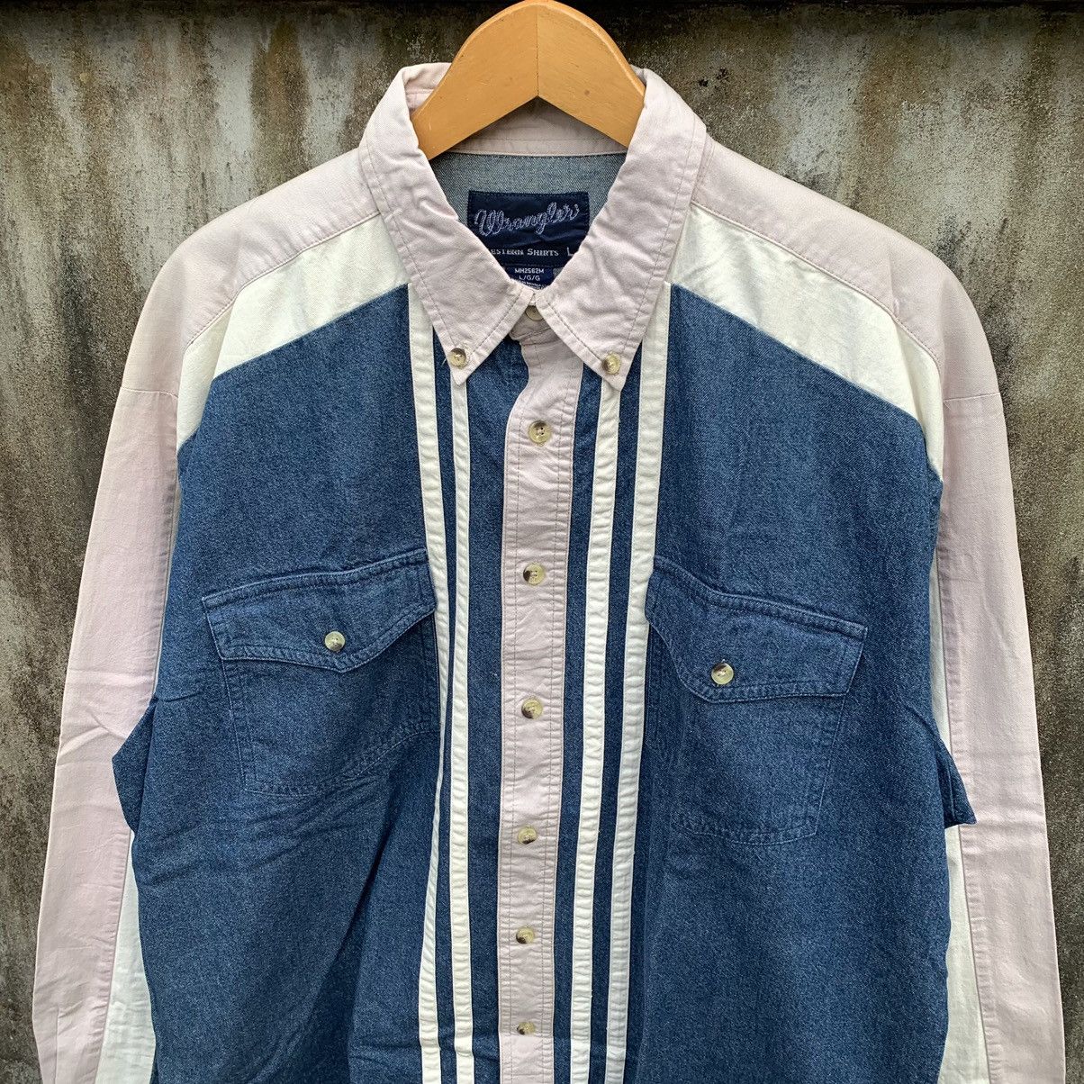 Wrangler VINTAGE WRANGLER DENIM BUTTON UP SHIRT Size US L / EU 52-54 / 3 - 3 Thumbnail