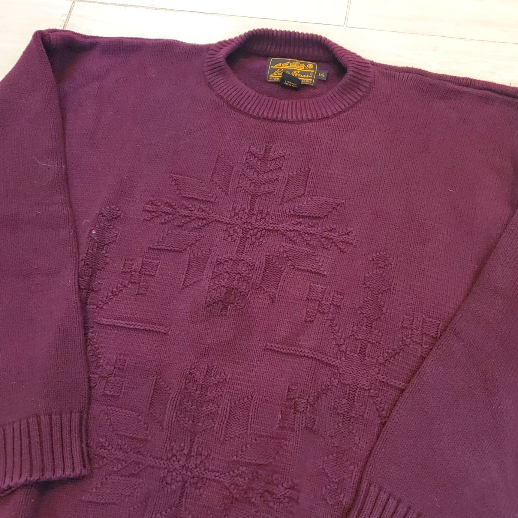 Eddie Bauer VINTAGE Eddie Bauer Sweater Mens 100% Cotton Crew Neck Red Fair Isle Snowflake Knit Pullover All Seasons 90s Classic Ski Size L Size US L / EU 52-54 / 3 - 4 Thumbnail