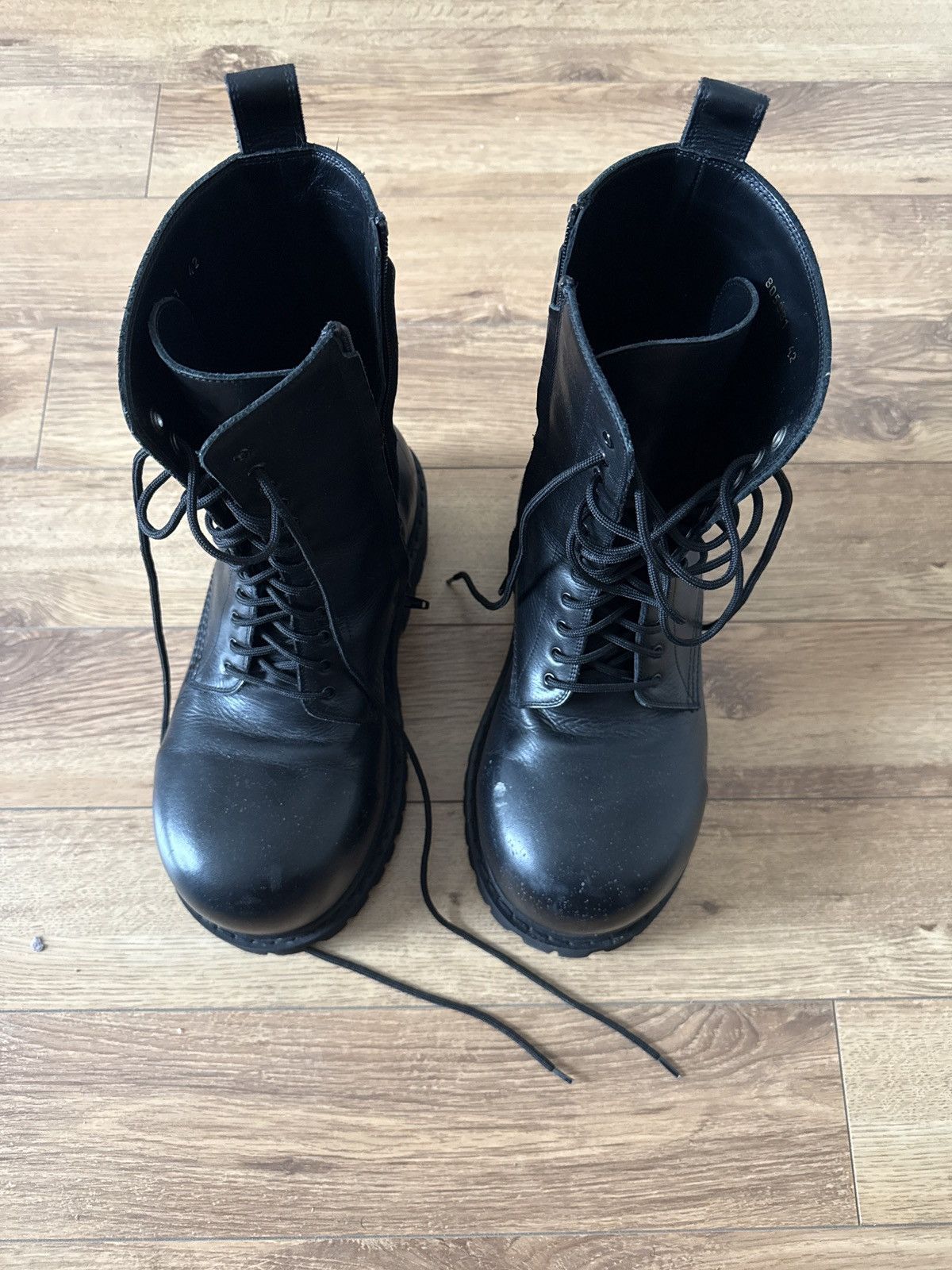 Balenciaga stomper boots size 42 EUR
