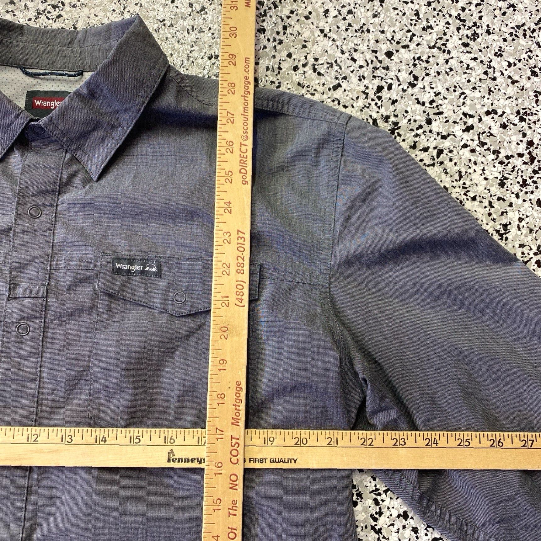 Wrangler Wrangler Shirt Mens Polyester Button-Up Utility Green Grey XL Size US XL / EU 56 / 4 - 2 Thumbnail