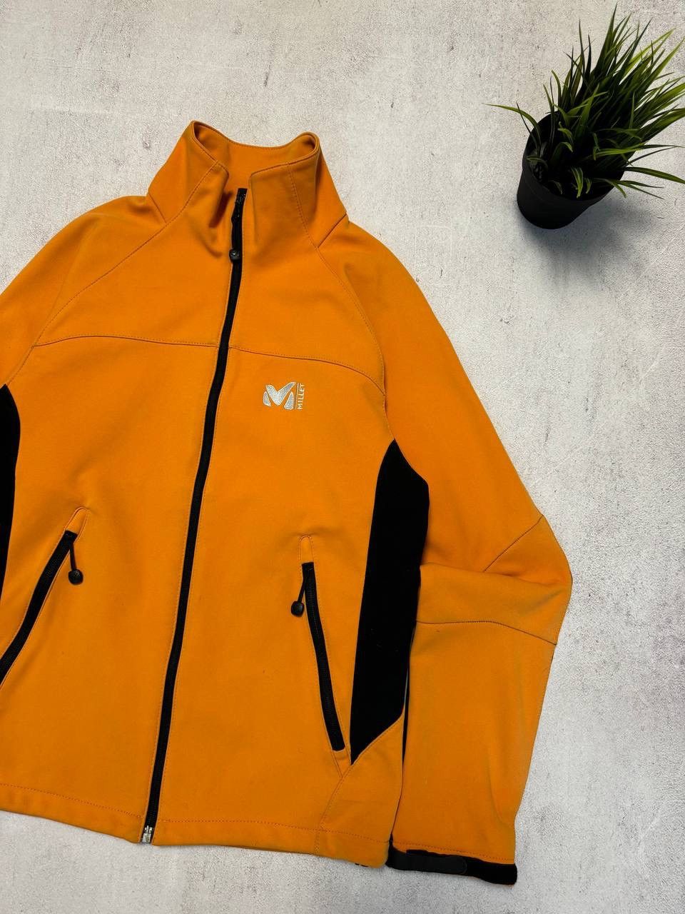 Vintage Vintage Millet Jacket Softshell Windbreaker Y2K 90s Size US S / EU 44-46 / 1 - 3 Thumbnail