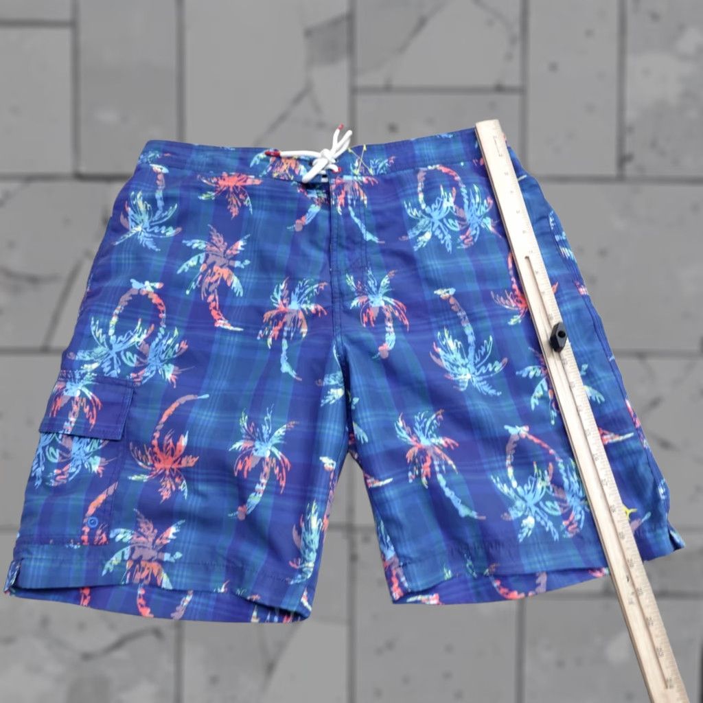 Tommy Bahama Tommy Bahama Swim Shorts L Blue Floral Lined Palms Plaid Men Bottom Size US 33 - 1 Thumbnail