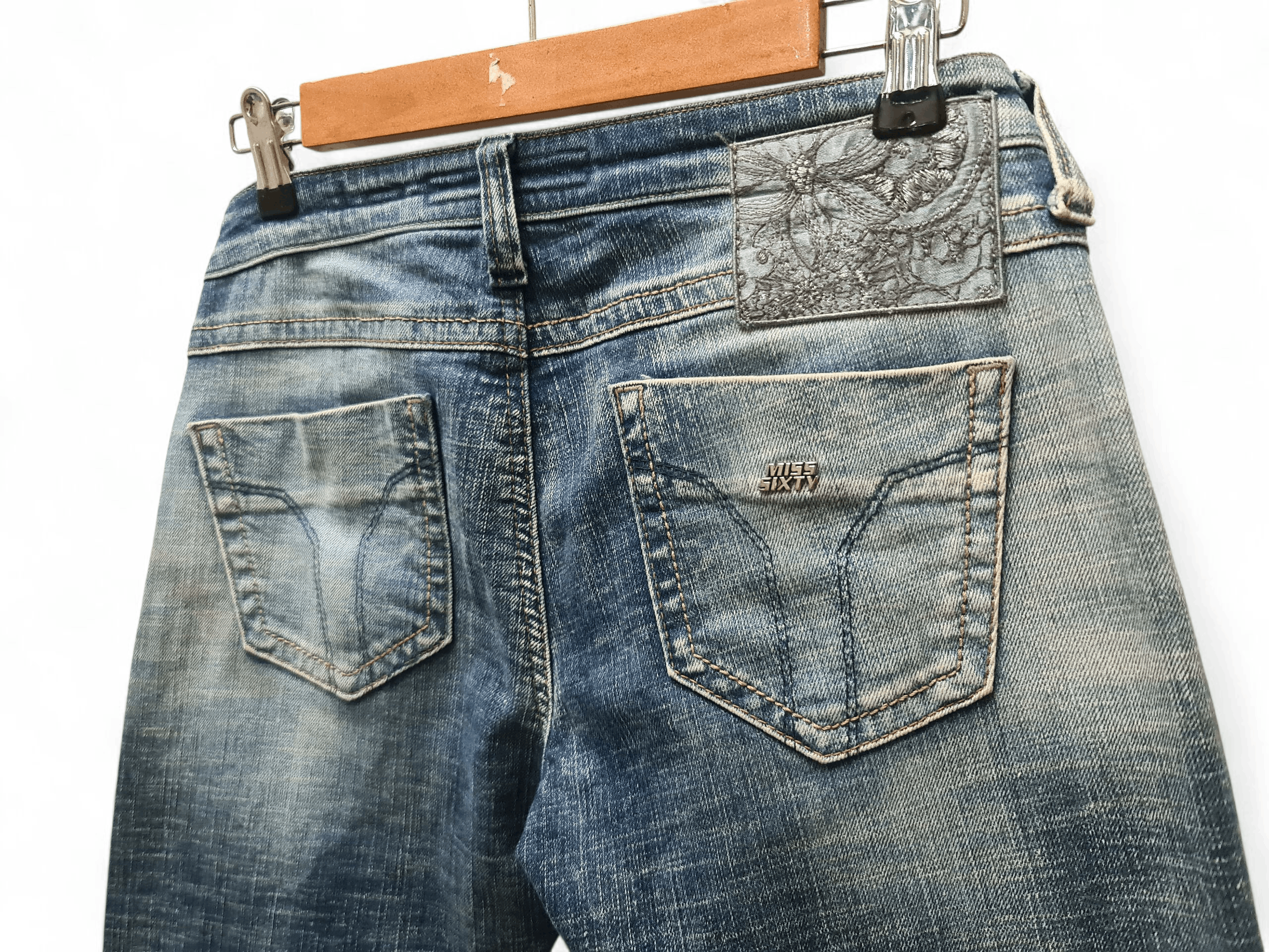 Miss Sixty Vintage Miss Sixty Bootcut Jeans Low Rise Dark Wash Denim Size 28" / US 6 / IT 42 - 5 Thumbnail