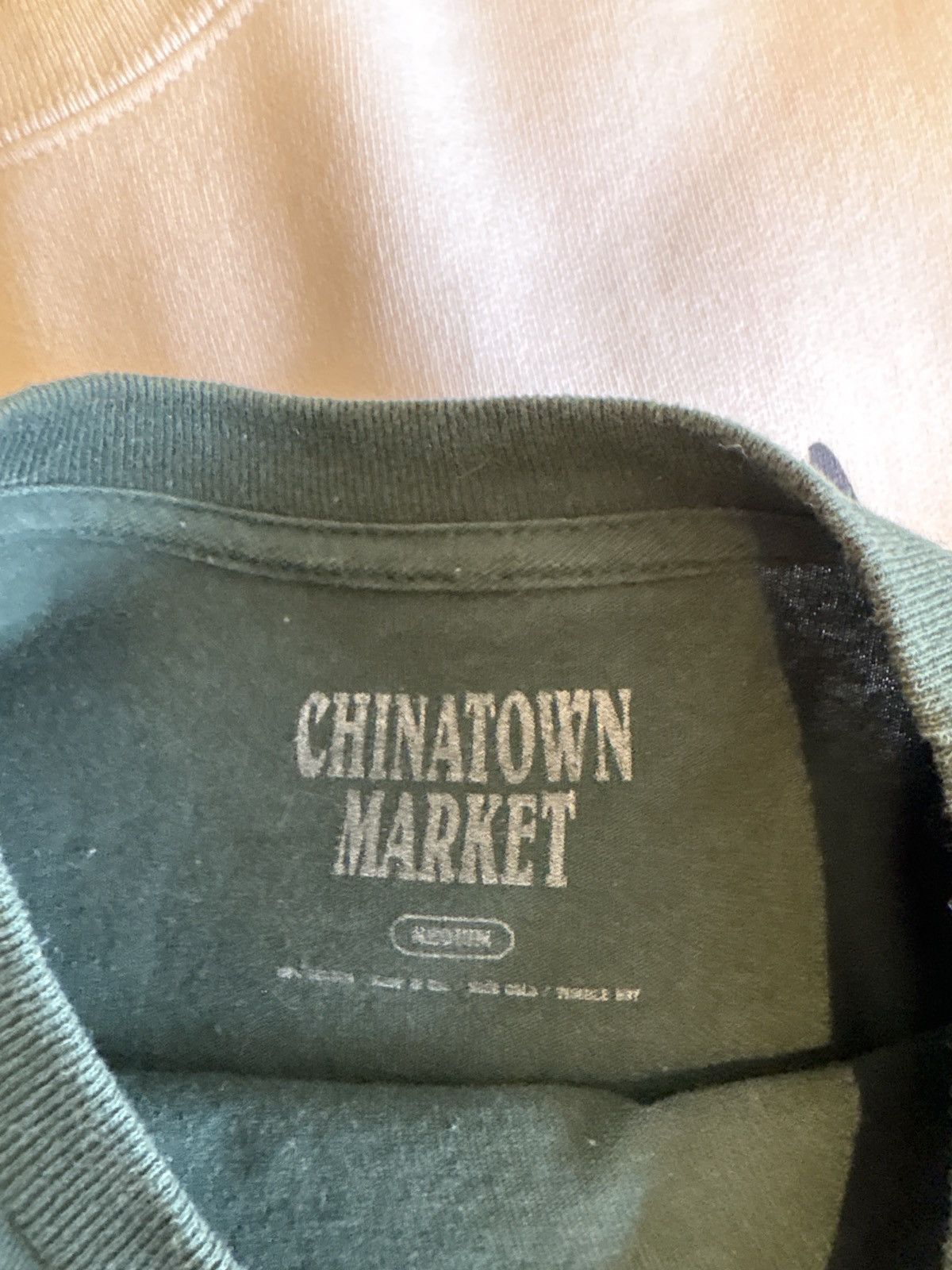 Market Chinatown market polo bear tee Size US M / EU 48-50 / 2 - 2 Thumbnail