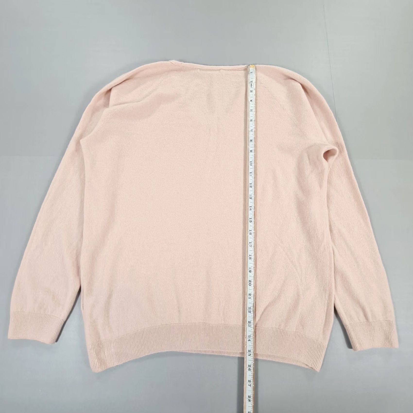 Uniqlo VINTAGE Uniqlo Jumper Womens XL Cashmere Pullover Pink 100% Cashmere Knitted Pullover Womens Short/Long Sleeve V-Neck Winter Size S / US 4 / IT 40 - 5 Thumbnail