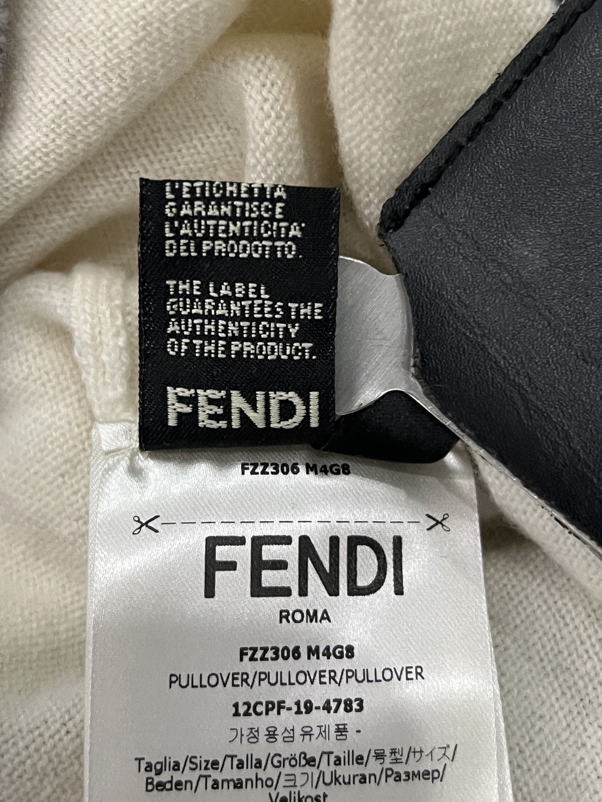 Fendi Fendi Monster Patch Colorblock Sleeve Knit Sweater Size US S / EU 44-46 / 1 - 13 Thumbnail