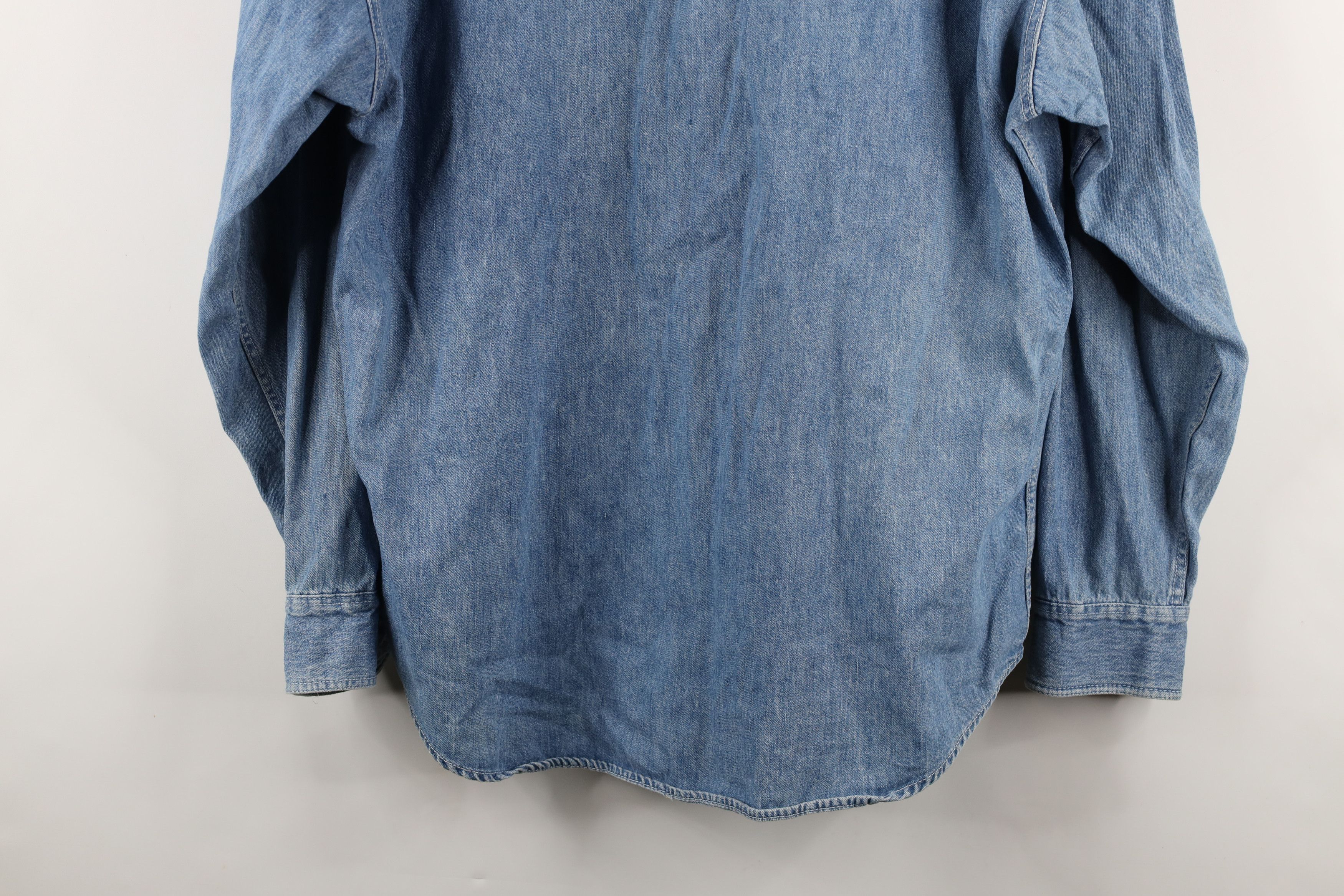 Gap × Vintage Vintage 90s Gap Denim Jean Button Down Shirt Blue Cotton Size US L / EU 52-54 / 3 - 14 Thumbnail