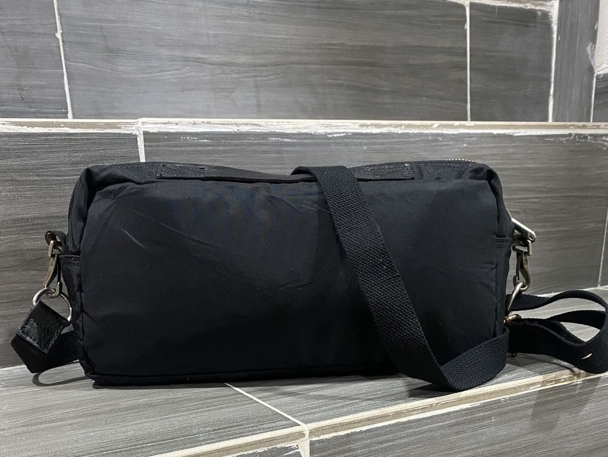 Comme des Garcons COMME des GARCONS Nylon Crossbody Bag Size ONE SIZE - 1 Thumbnail