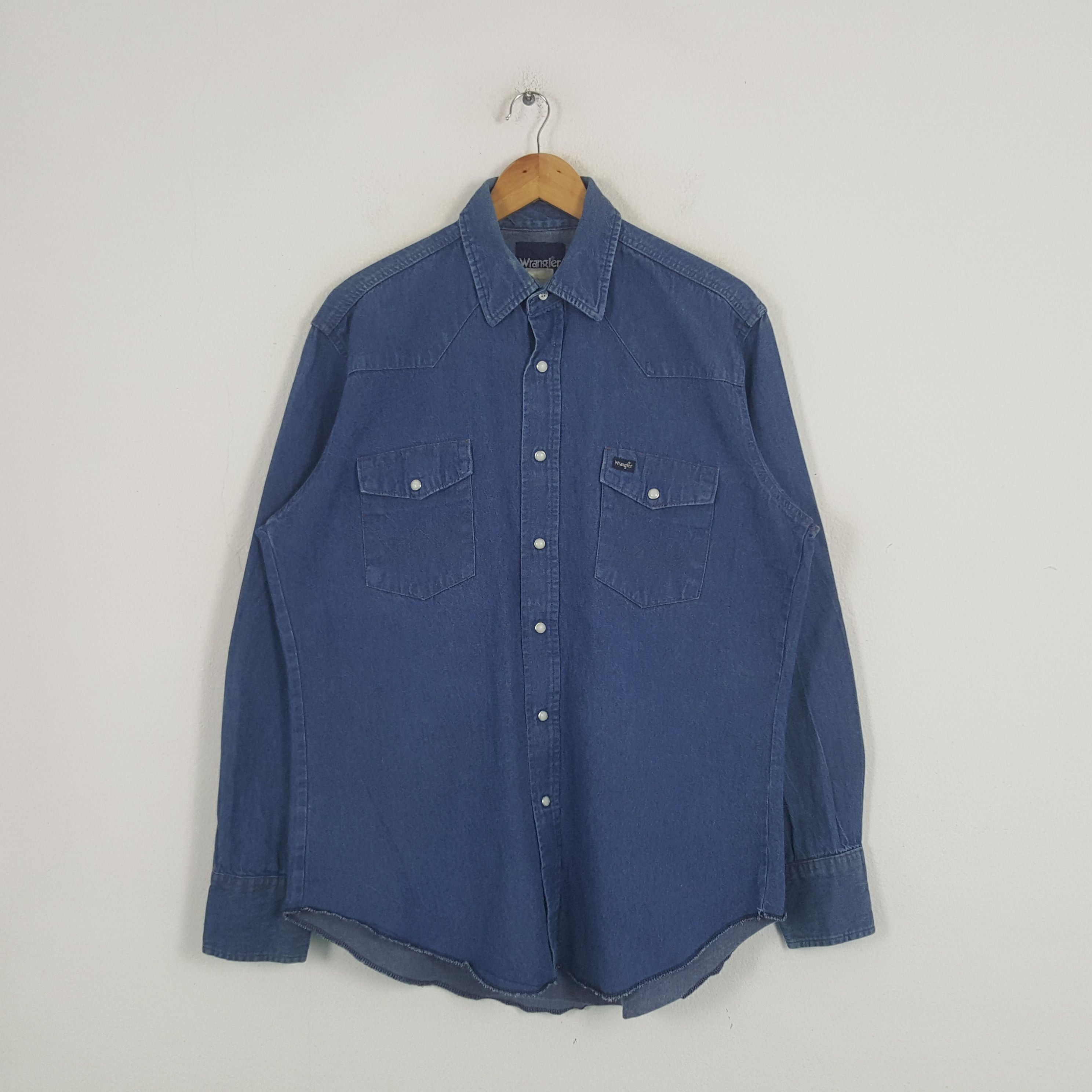 Vintage × Wrangler Vintage Wrangler American Denim Shirt Button Up Size US XL / EU 56 / 4 - 1 Thumbnail