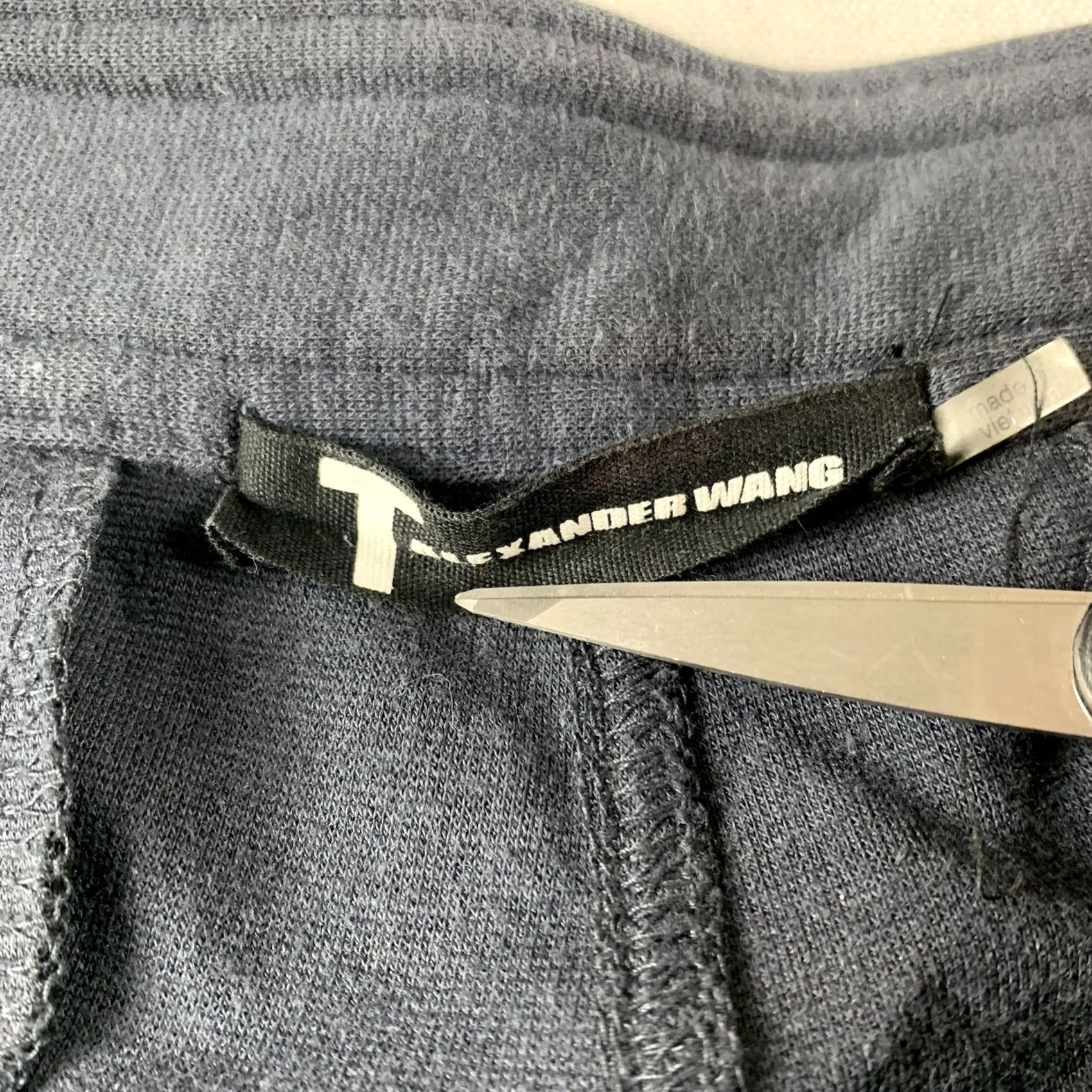 Alexander Wang ALEXANDER WANG SWEAT SHORTS Gray Womens 33" Waist Cotton Rayon Nylon Spandex Activewear Casual Travel Regular Fit Size 24" / US 00 / IT 34 - 4 Thumbnail