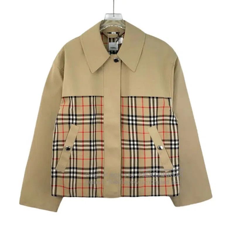 Burberry Burberry Brown Cotton Women's Jacket. Size S / US 4 / IT 40 - 1 Thumbnail