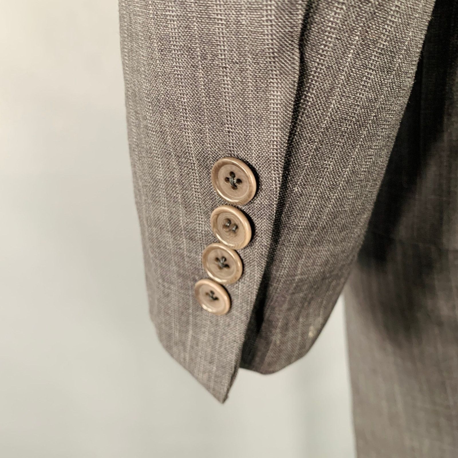 John Varvatos JOHN VARVATOS Size 40 Grey Charcoal Stripe Virgin Wool Suit Size 40R - 8 Thumbnail