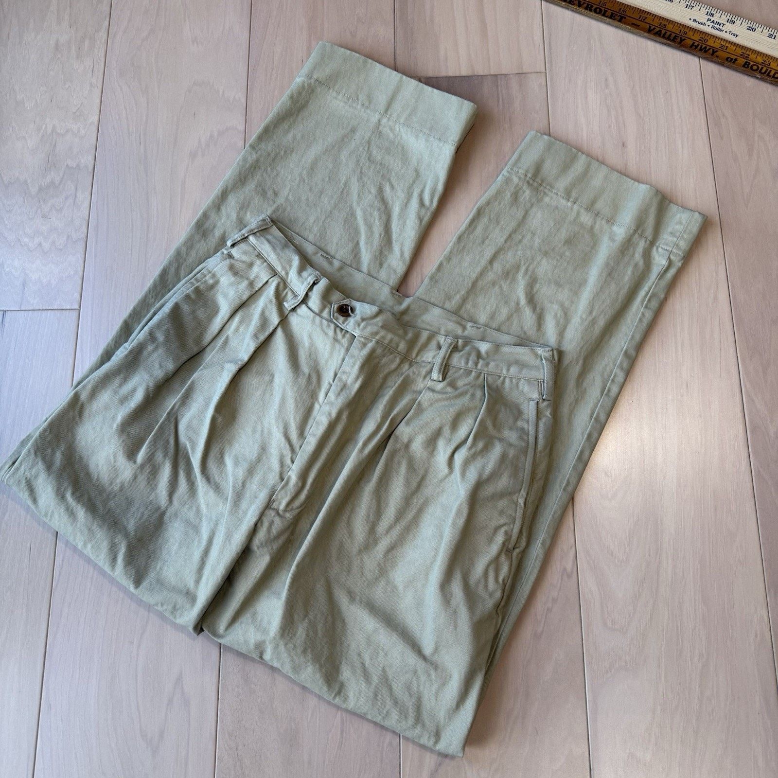 Other Non Stock Pleated Pants Khaki Military Minimalist New York Size US 29 - 11 Thumbnail