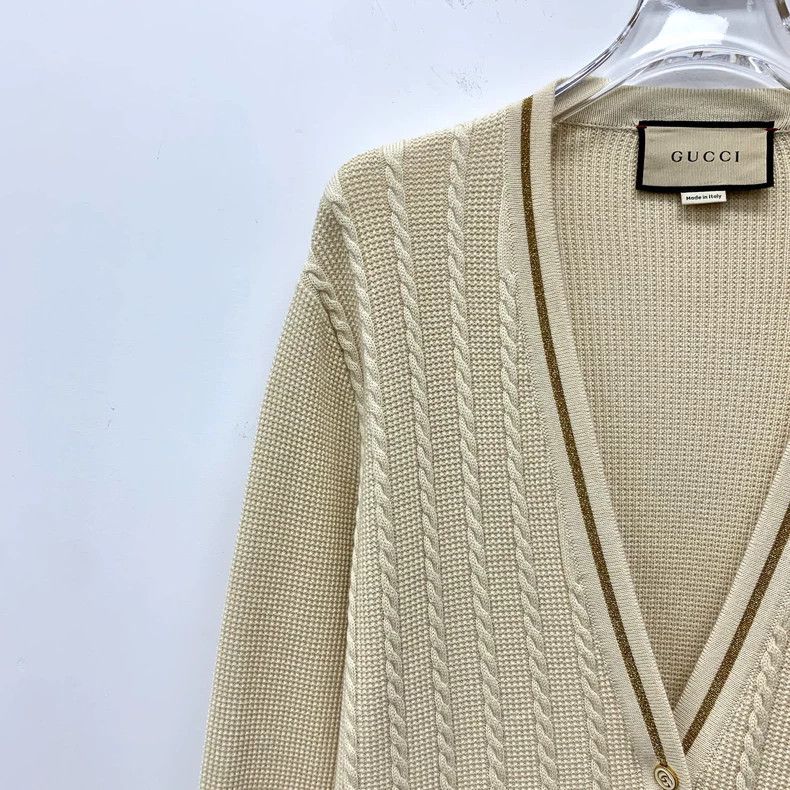 Gucci Gucci Beige wool V-neck single-breasted long-sleeved knitte Size S / US 4 / IT 40 - 3 Thumbnail
